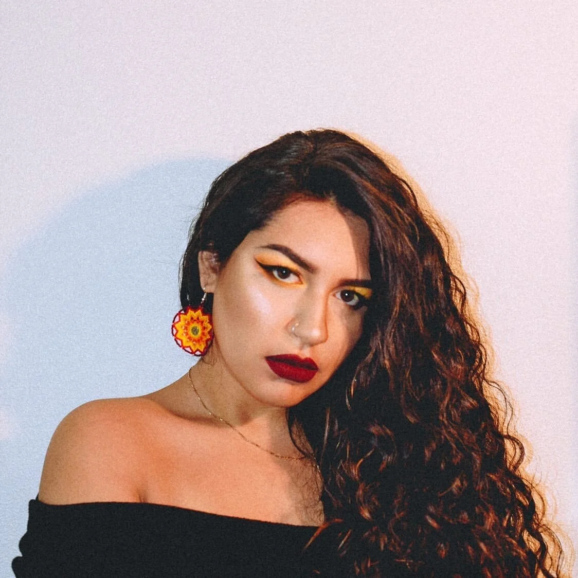 <b>Michelle Lepe aka Photobruja</b>