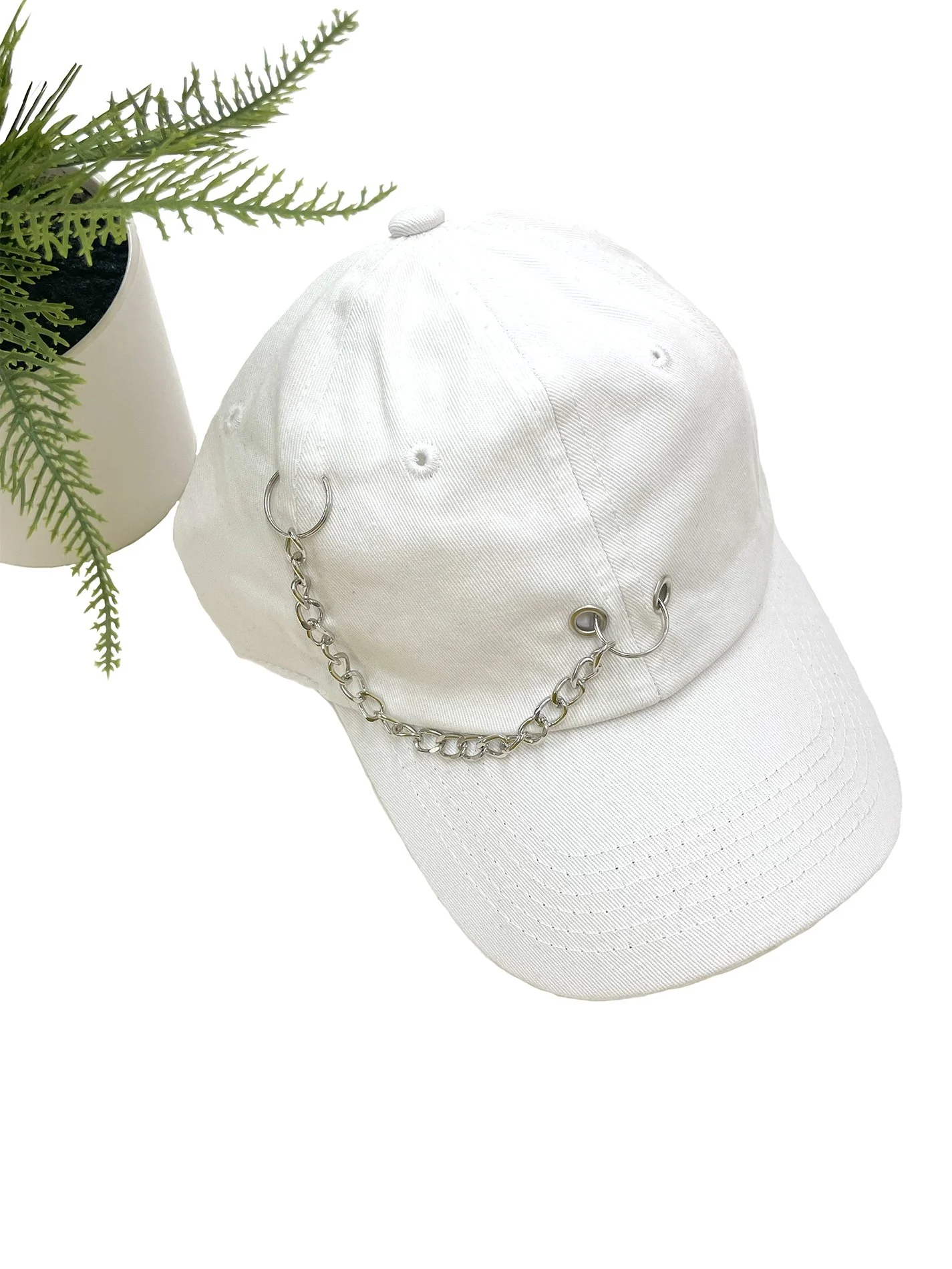 Pierced Chain White Cap