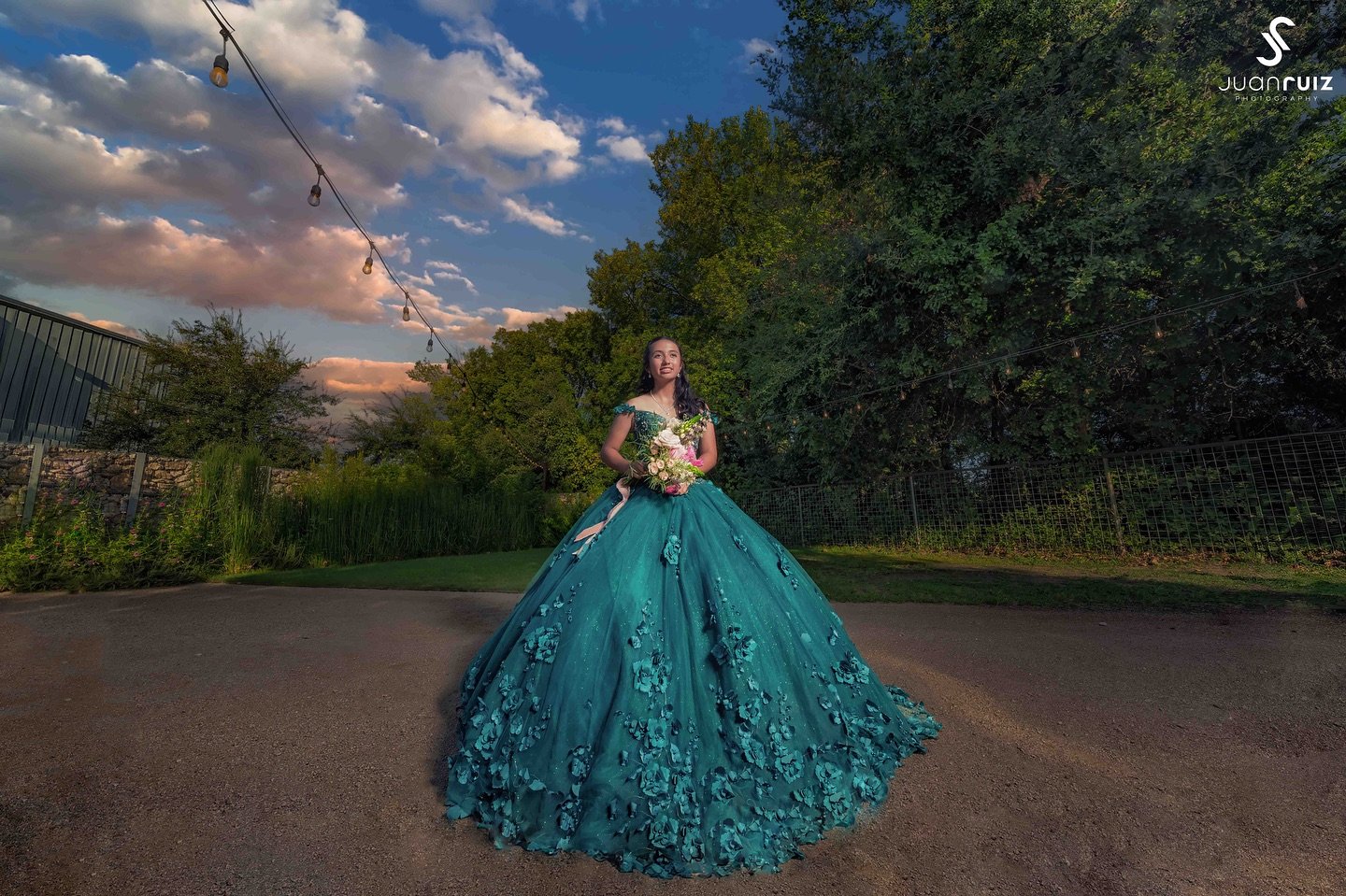 🎉 Huge congratulations to Catalina on her unforgettable Quincea&ntilde;era! Surrounded by family, friends, and so much love, she truly shined on her special day. Wishing you nothing but the best as you continue to grow into the amazing young woman y