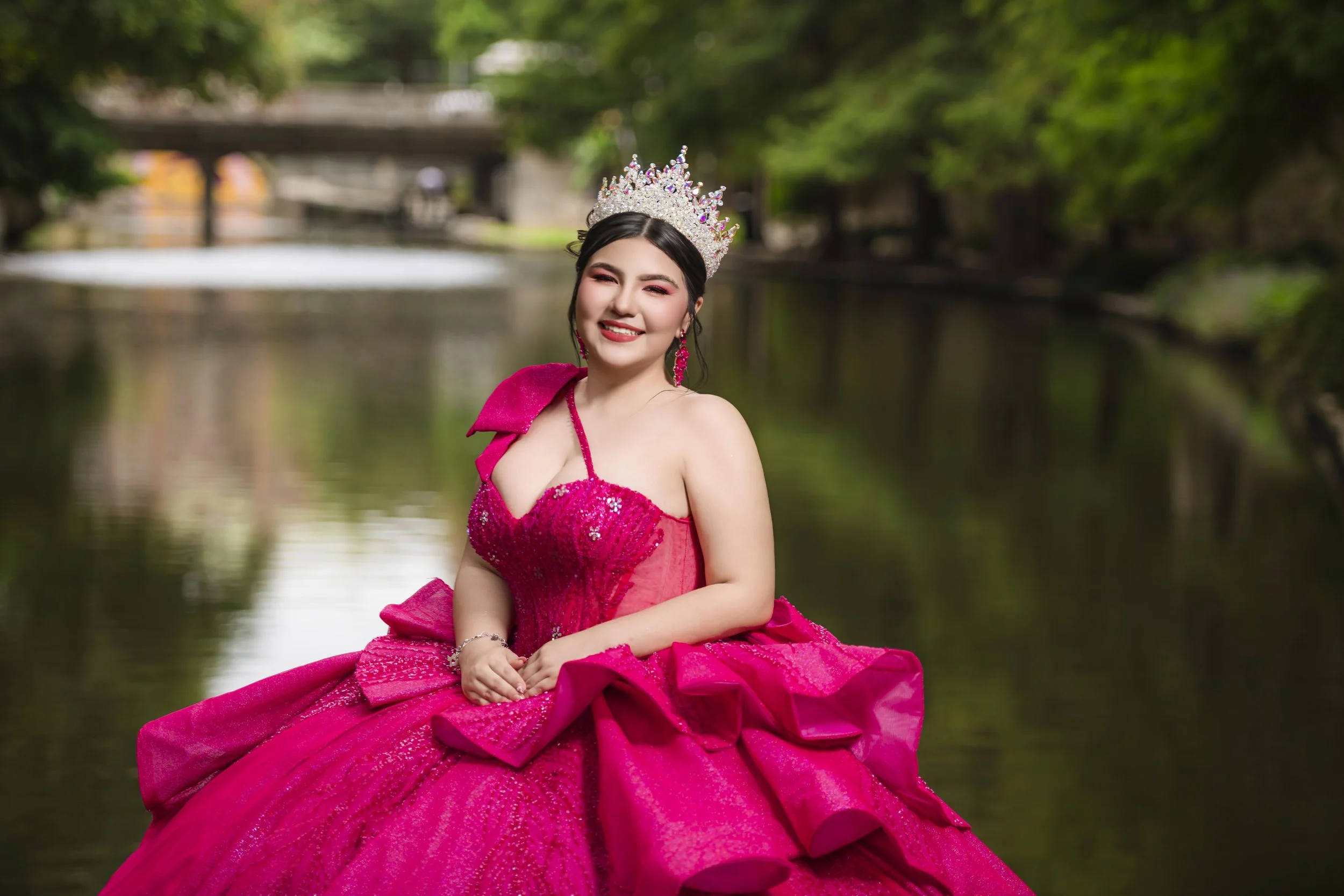 SANANTONIO_QUINCEANERA_PHOTOGRAPHER_PRECIOSABRIDAL_0126 copy 2.jpg