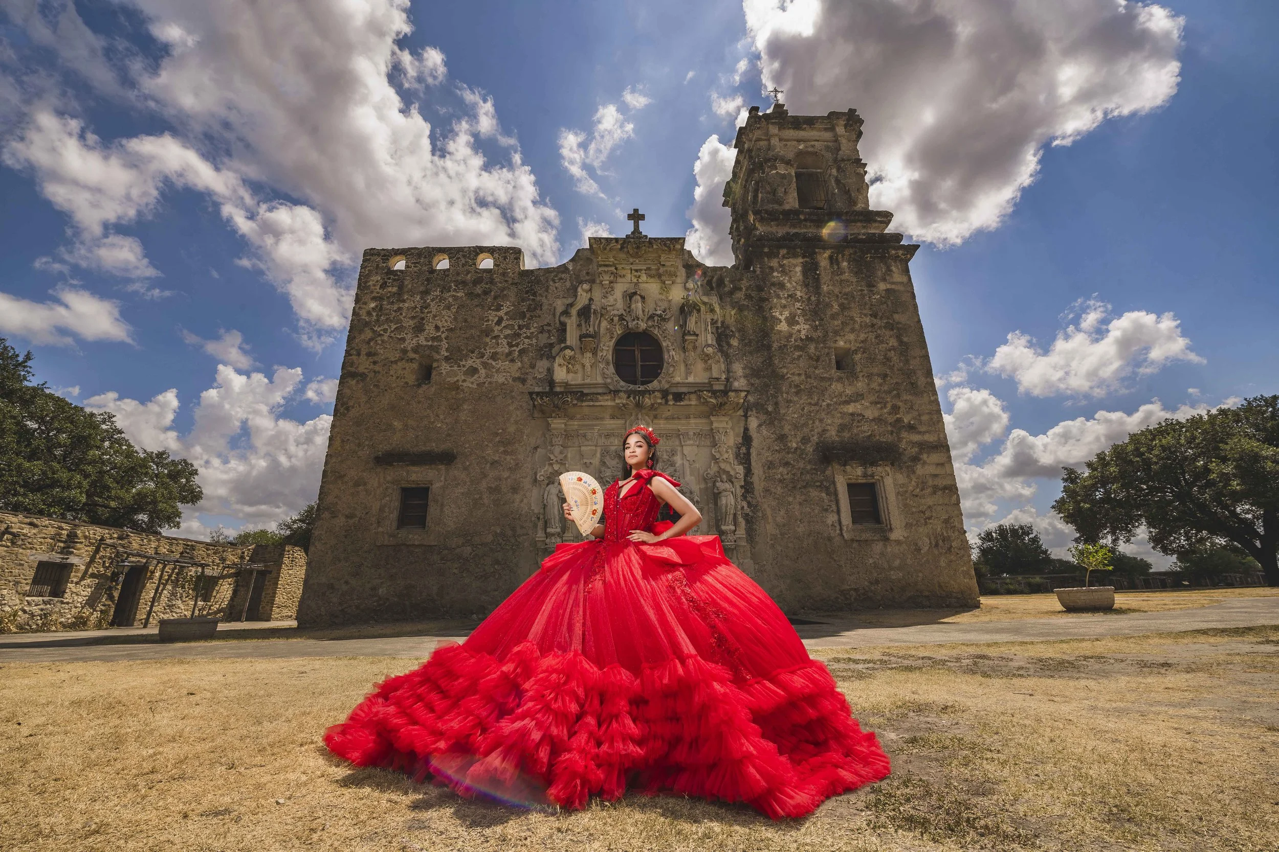 SANANTONIO_QUINCEANERA_PHOTOGRAPHER_PRECIOSABRIDAL_0786 copy 2.jpg