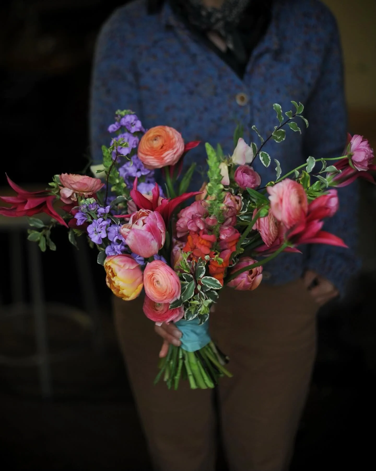 French garden vibe :) 

#ranunculus 
#bridalbouqet #frenchgarden #weddingbouqet