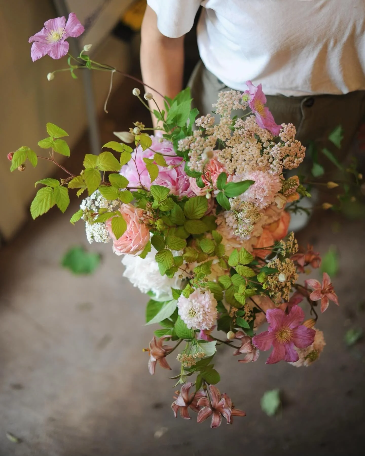 Romance in pink for Grace 🌸

#bridalbouquet #weddingflorals #mnbride #pinkblooms