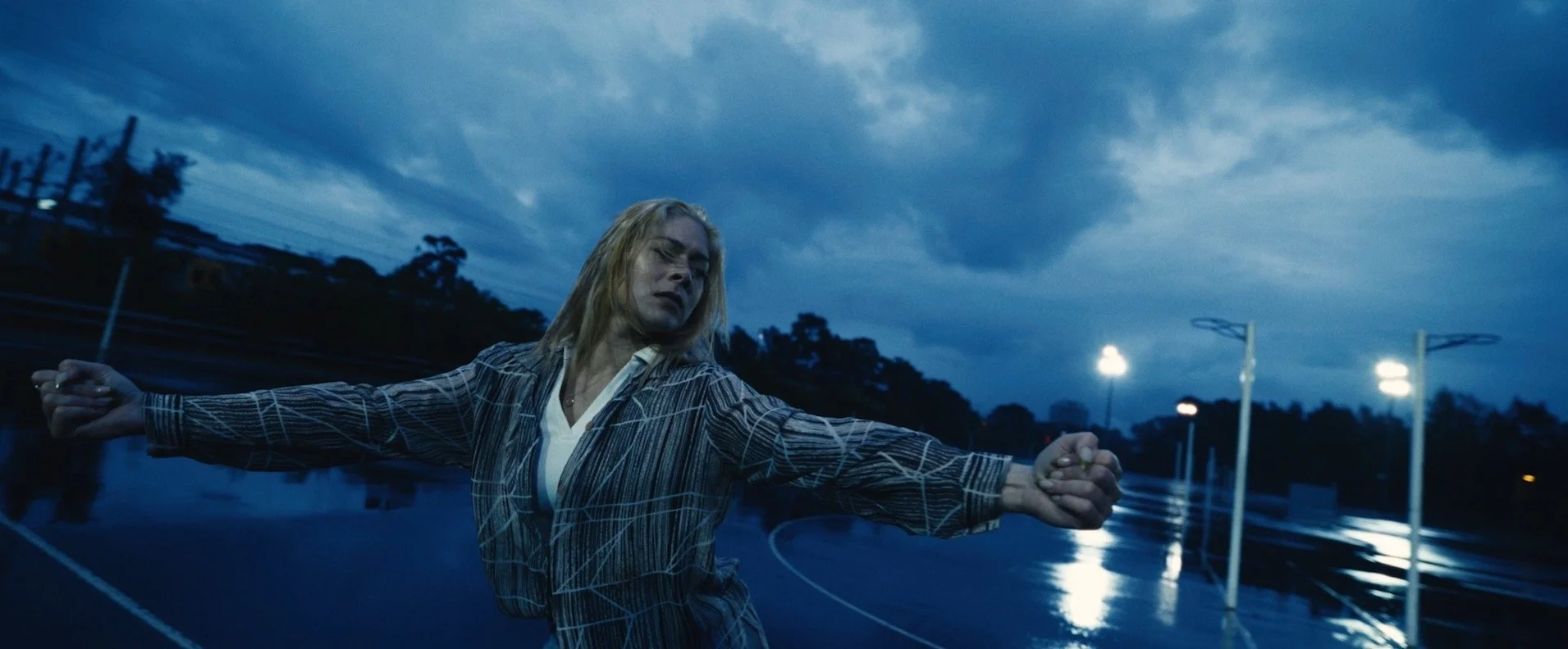 MAAS_LATITUDES_WINDOW_ONLINE 01.00_04_50_04.Still021.jpeg