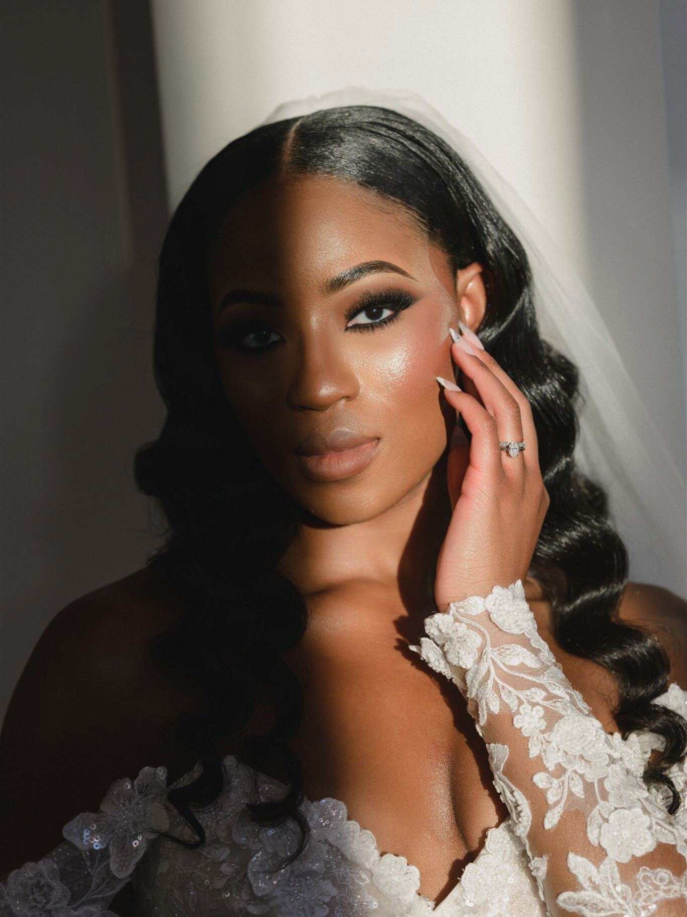 Such a special day with Peta-Gay and Marcus in North Carolina at the beautiful @glasshousekitchennc!
&hellip;
Venue: @glasshousekitchennc
Photographer: @nativ.lens
Videographer: @myndfulfilms
Dress: @rashawnrosebridal
MUA: @makeupbykat_nc
Hair: @lavi