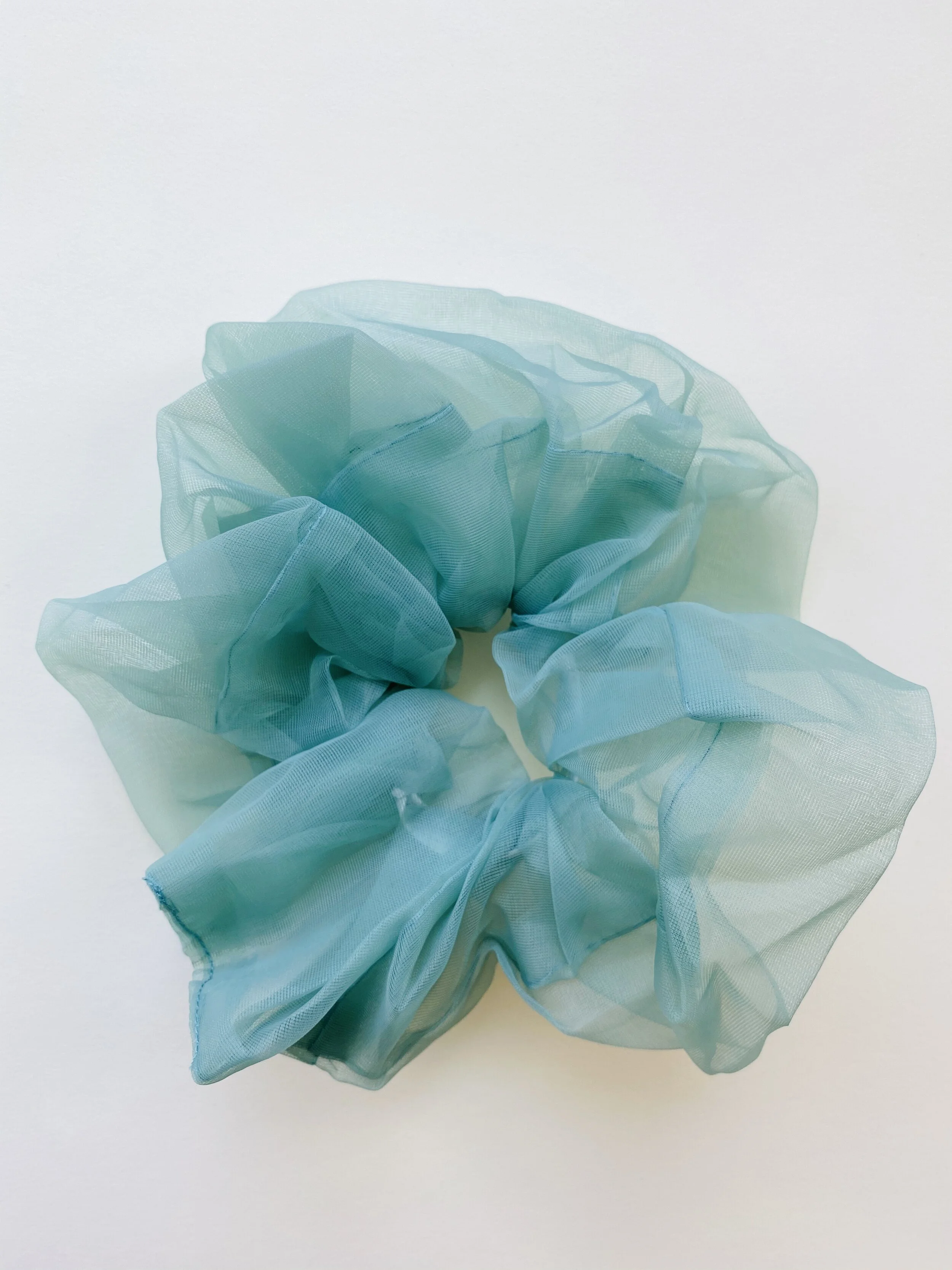 Scrunchie Aqua.jpg