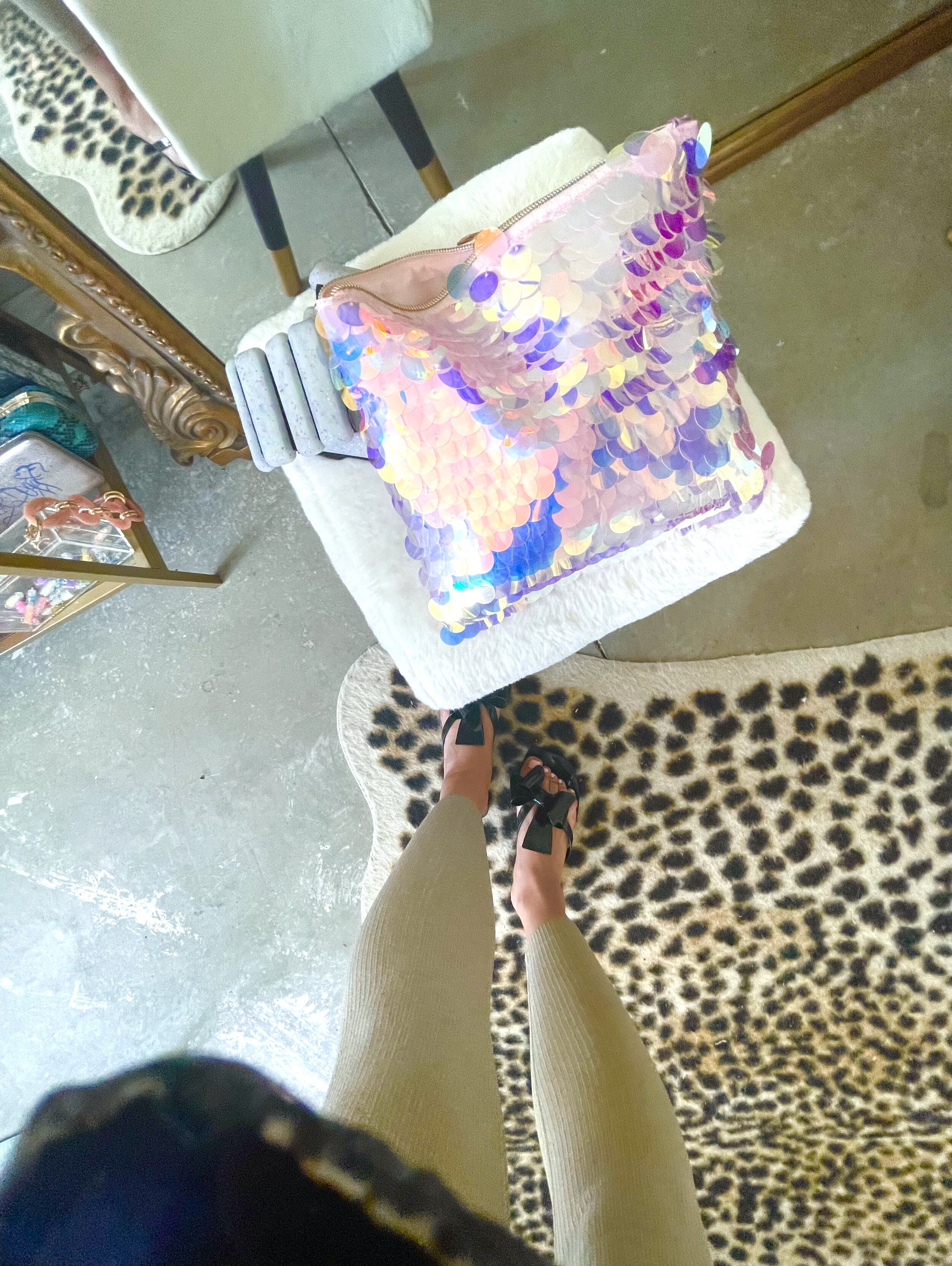 Makeup Bag Iridescent 2.jpg