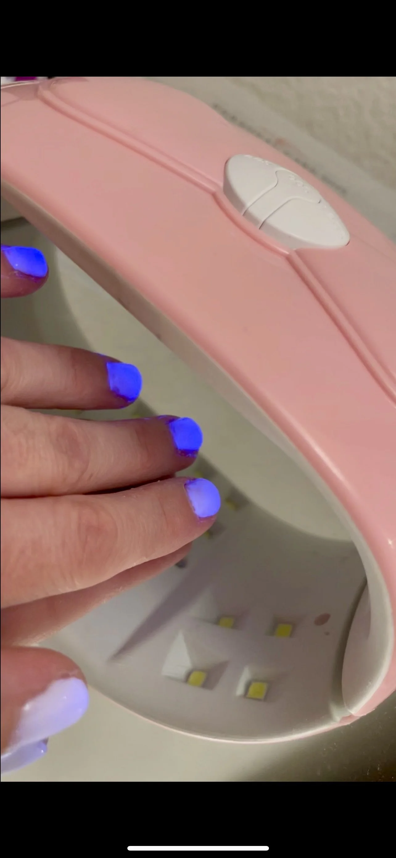Glow Nail Laquer