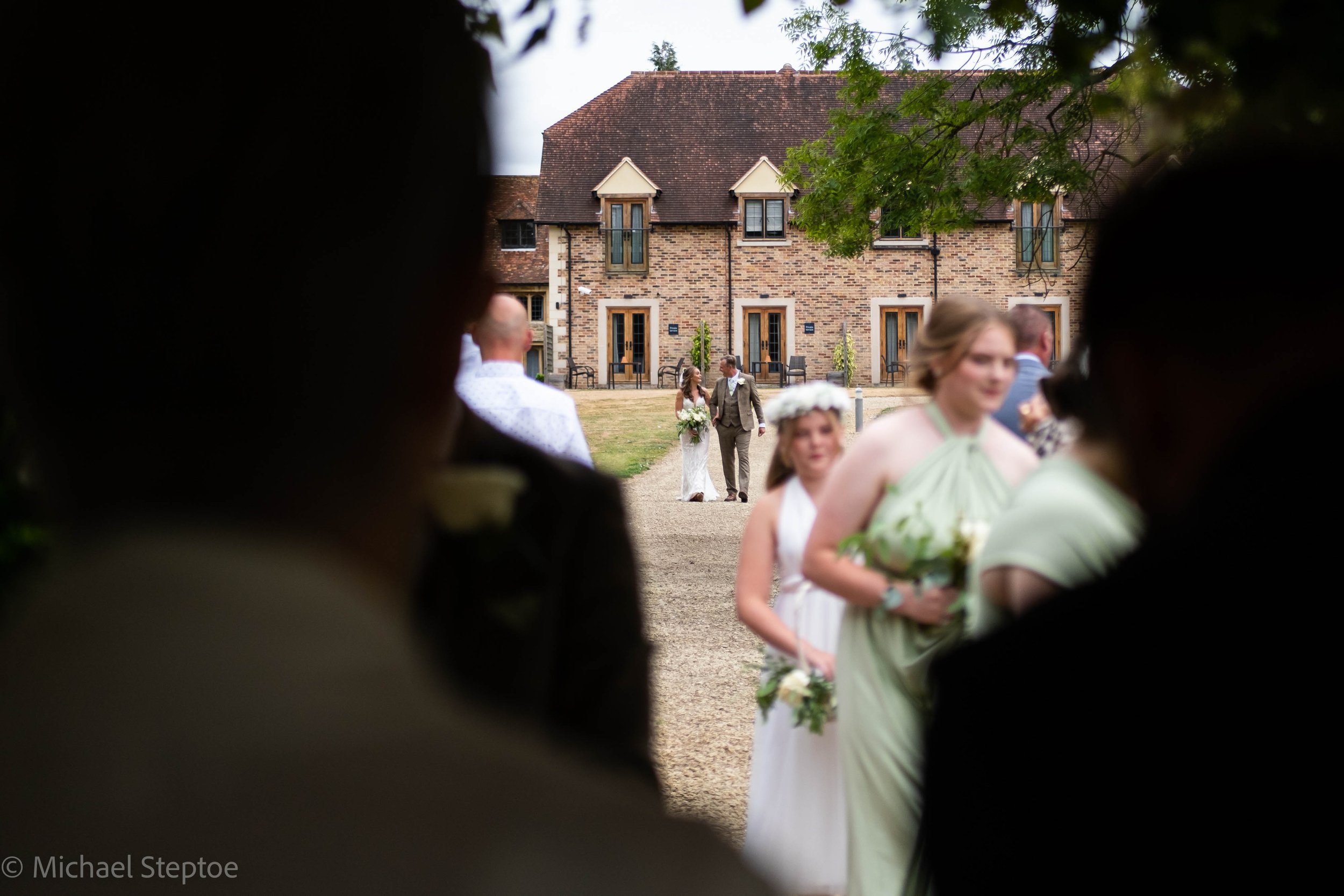 Voco-Oxford-Thames-Hotel-Wedding-Photography-11.jpg
