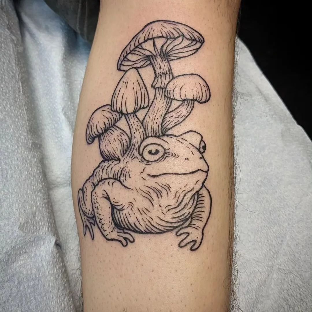 This frog tattoo by Kacie is simply ribbeting!

Make sure you hop on by our shop on Wednesdays to see if you can snag one of these lil dudes to call your own!