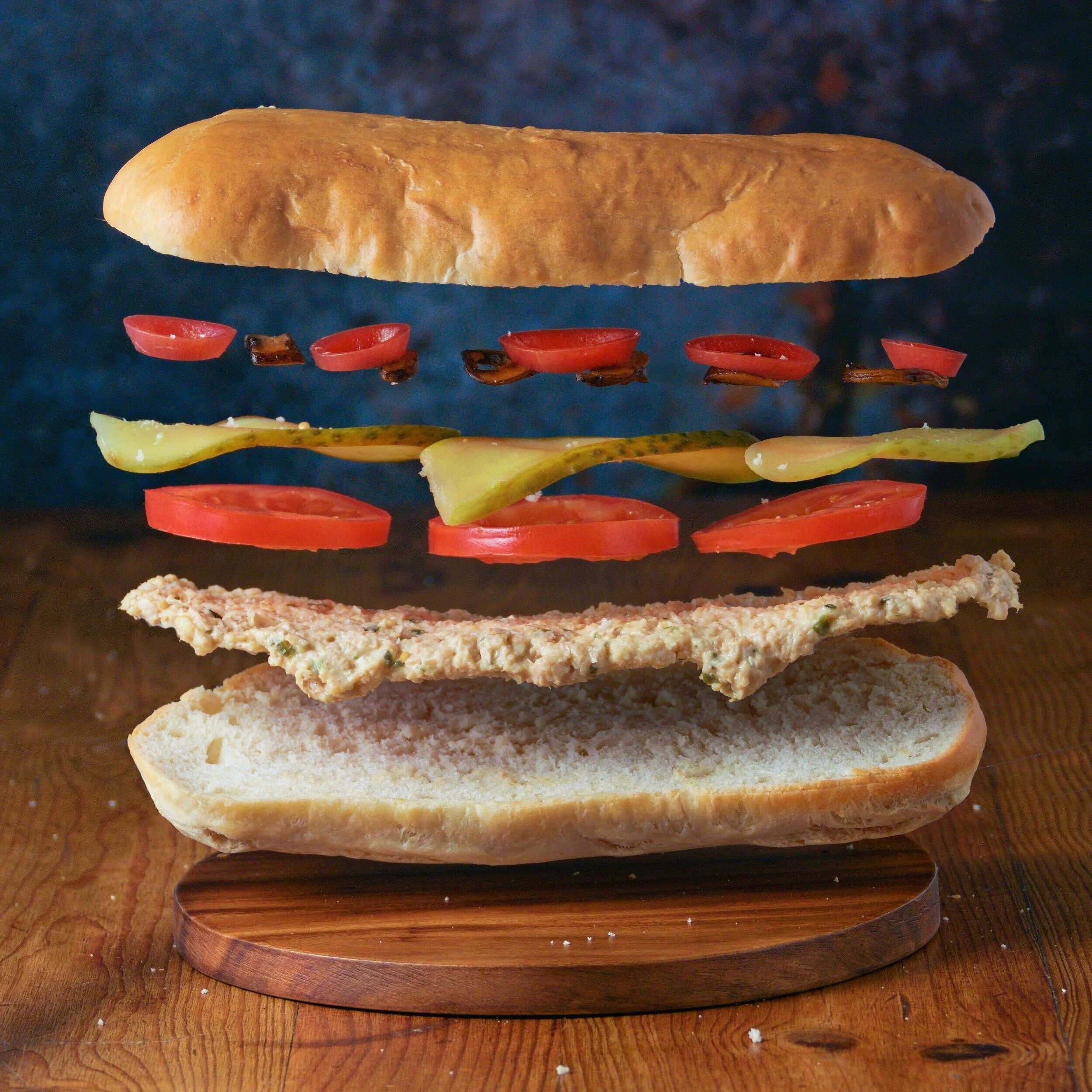 The Tichotino 🥪 the legendary ‘tonijntino’ sandwich veganised