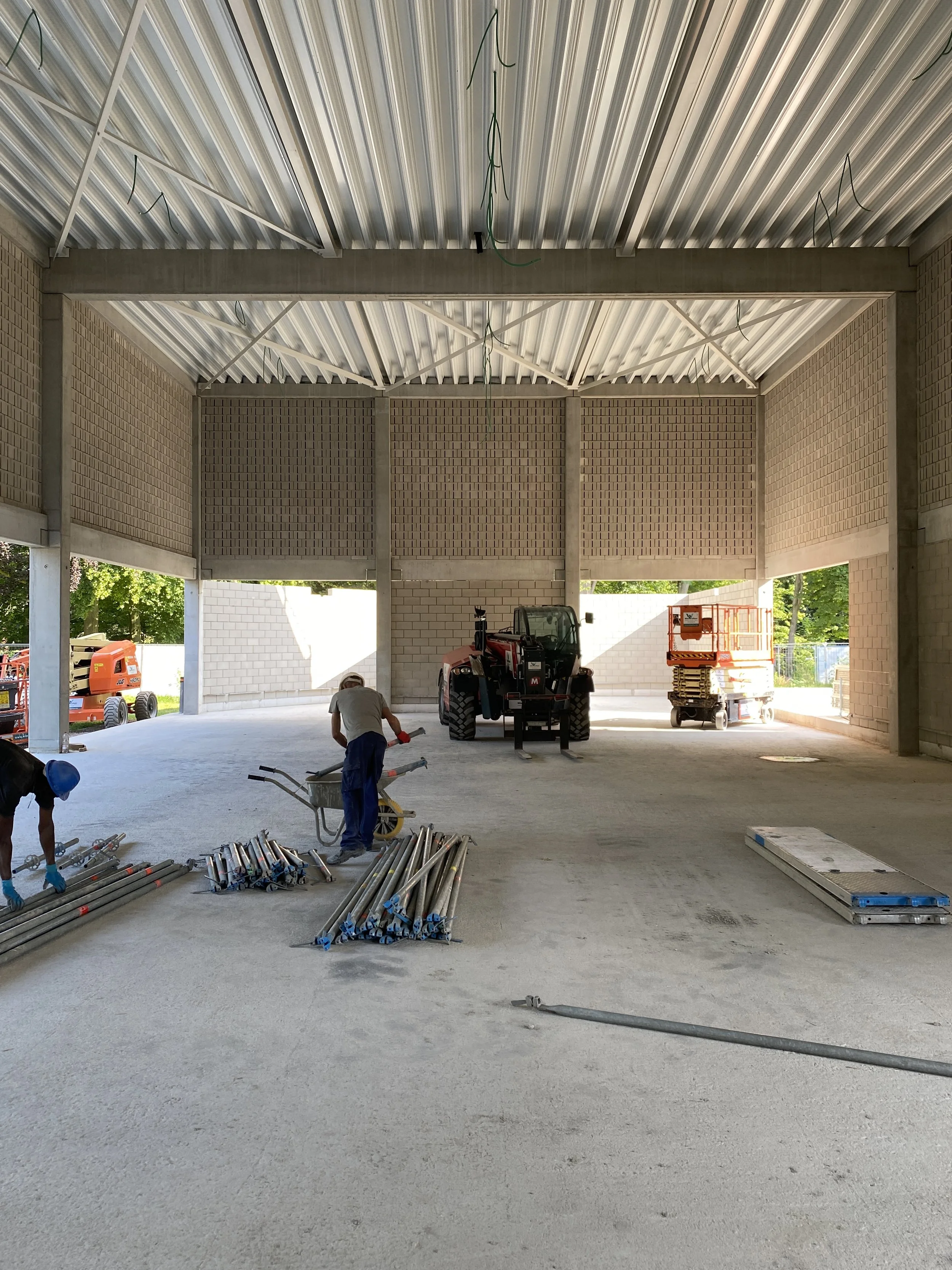 Lindenhof - sporthal + BKO - i.s.m. Bureau Bouwtechniek - D&B met Keulen H.