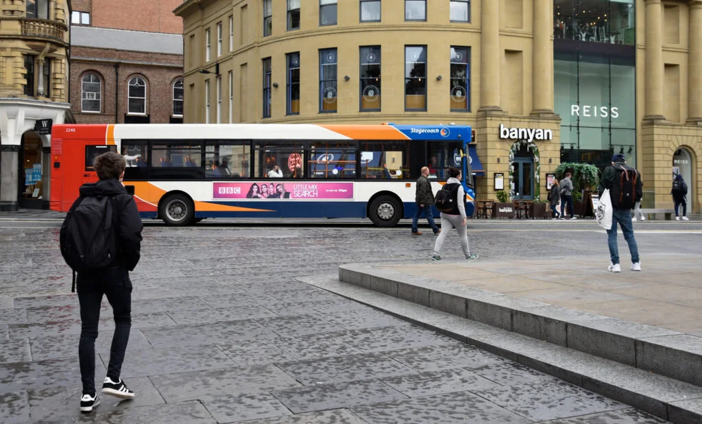 Bus Streetliner
