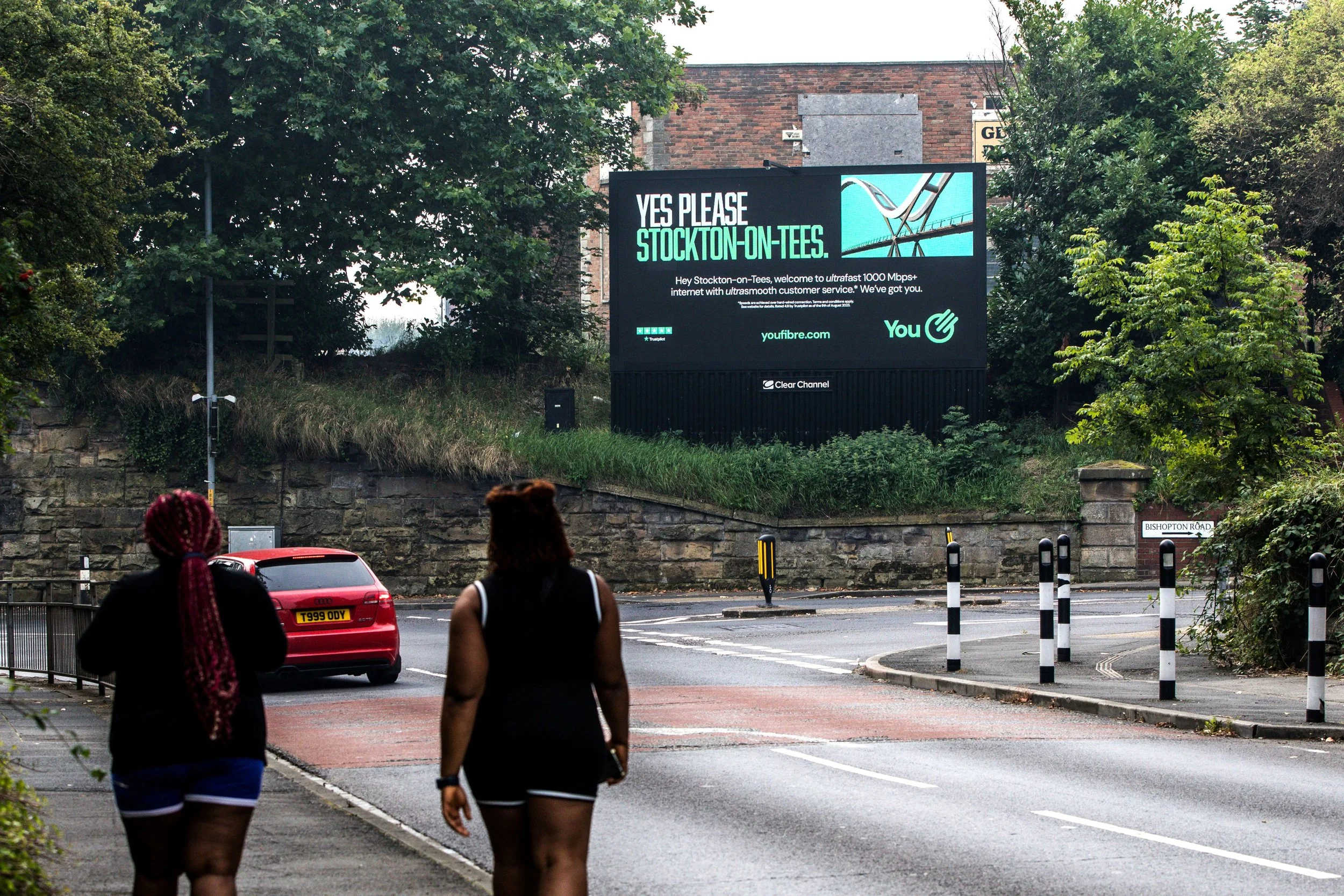 What is a D48 Billboard? D48 Formats Explained > One Day Agency