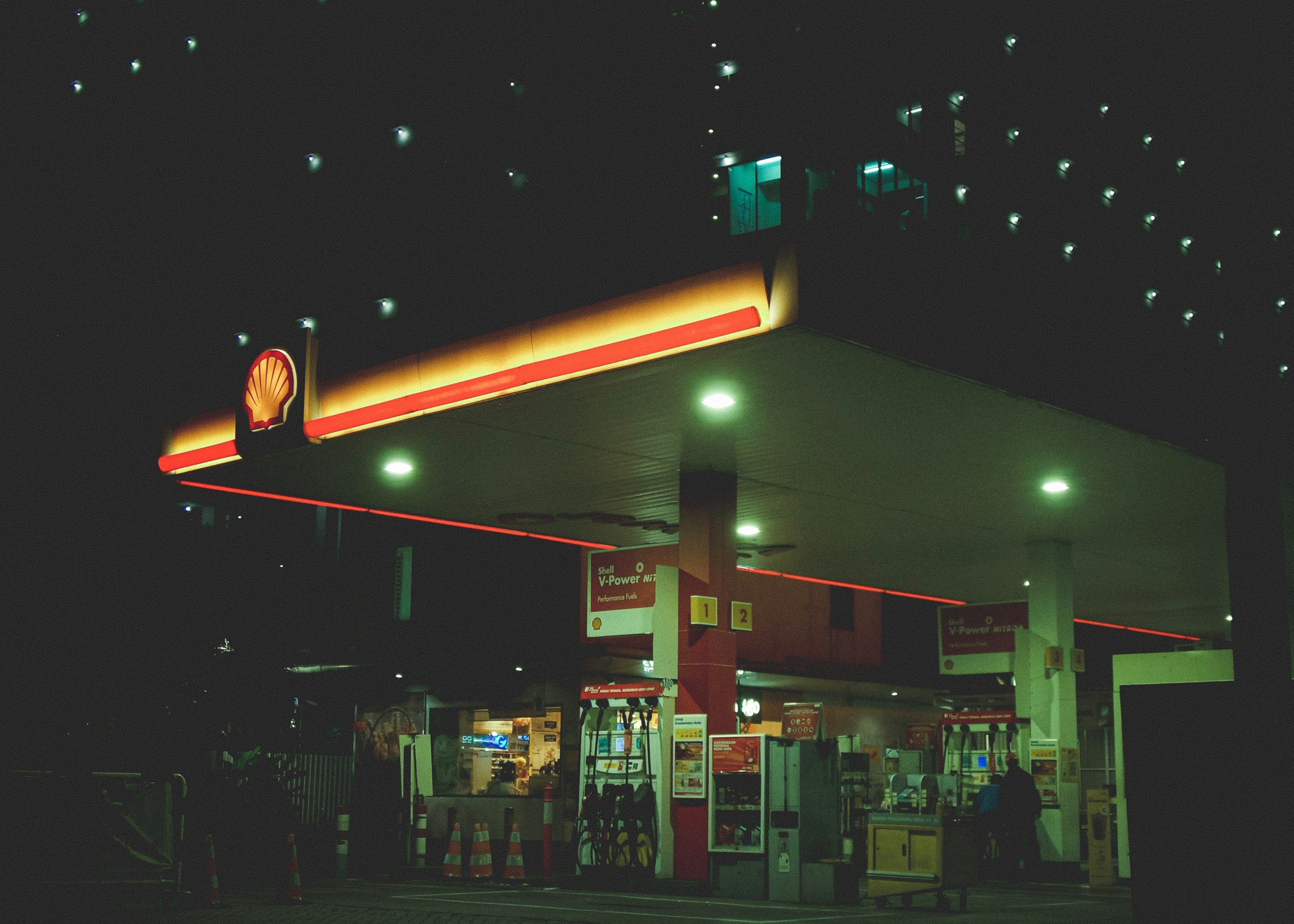 How to Advertise in Service Stations