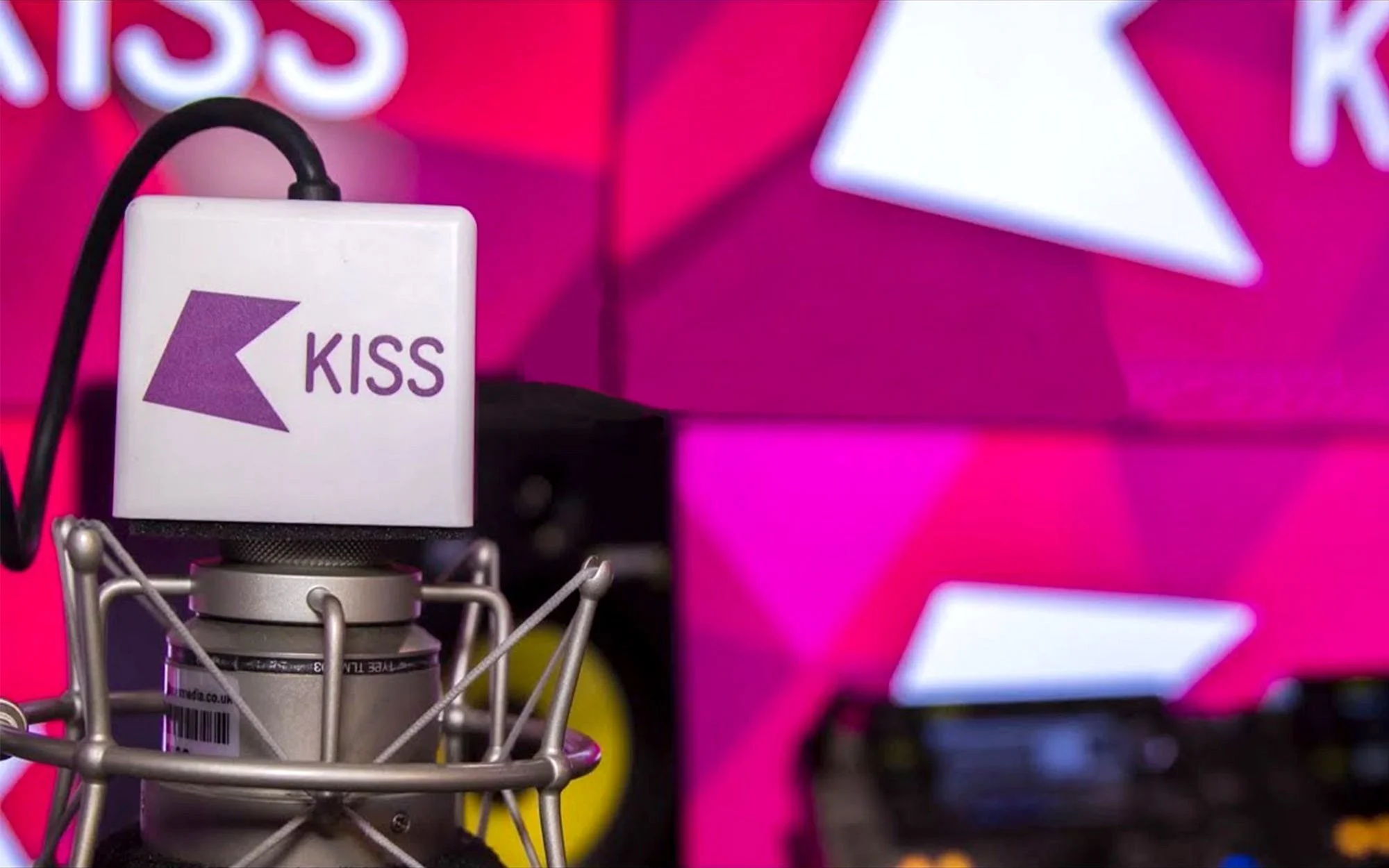 Advertise on Kiss FM
