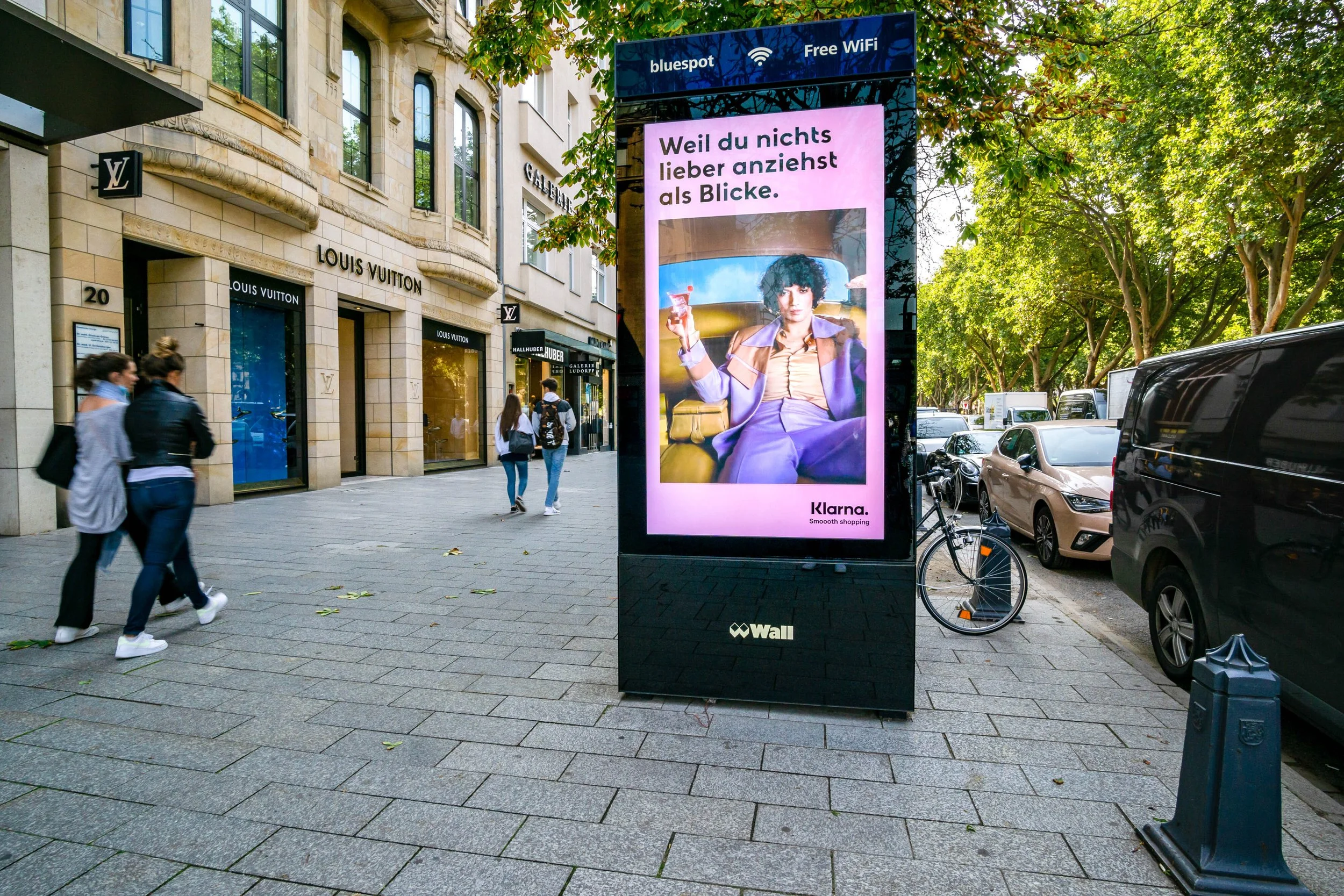 Digital Billboards and Screens