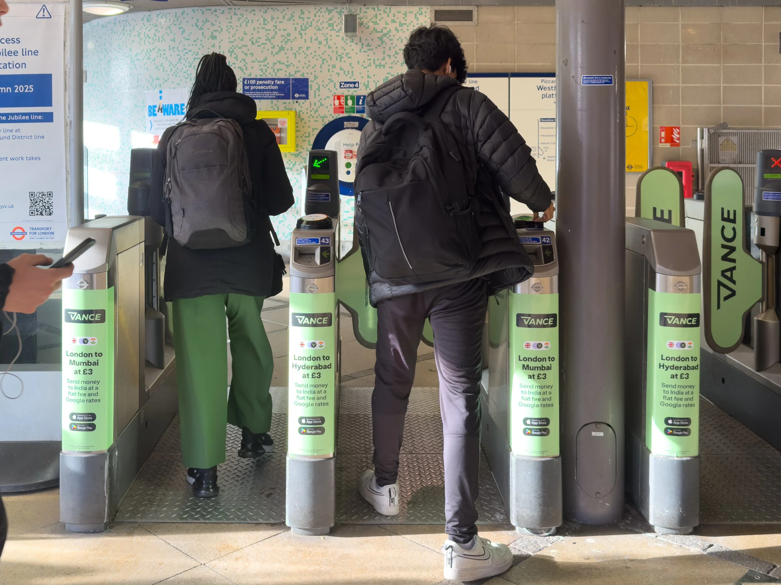 Vance_Barrier_Hounslow East_London_26.jpg