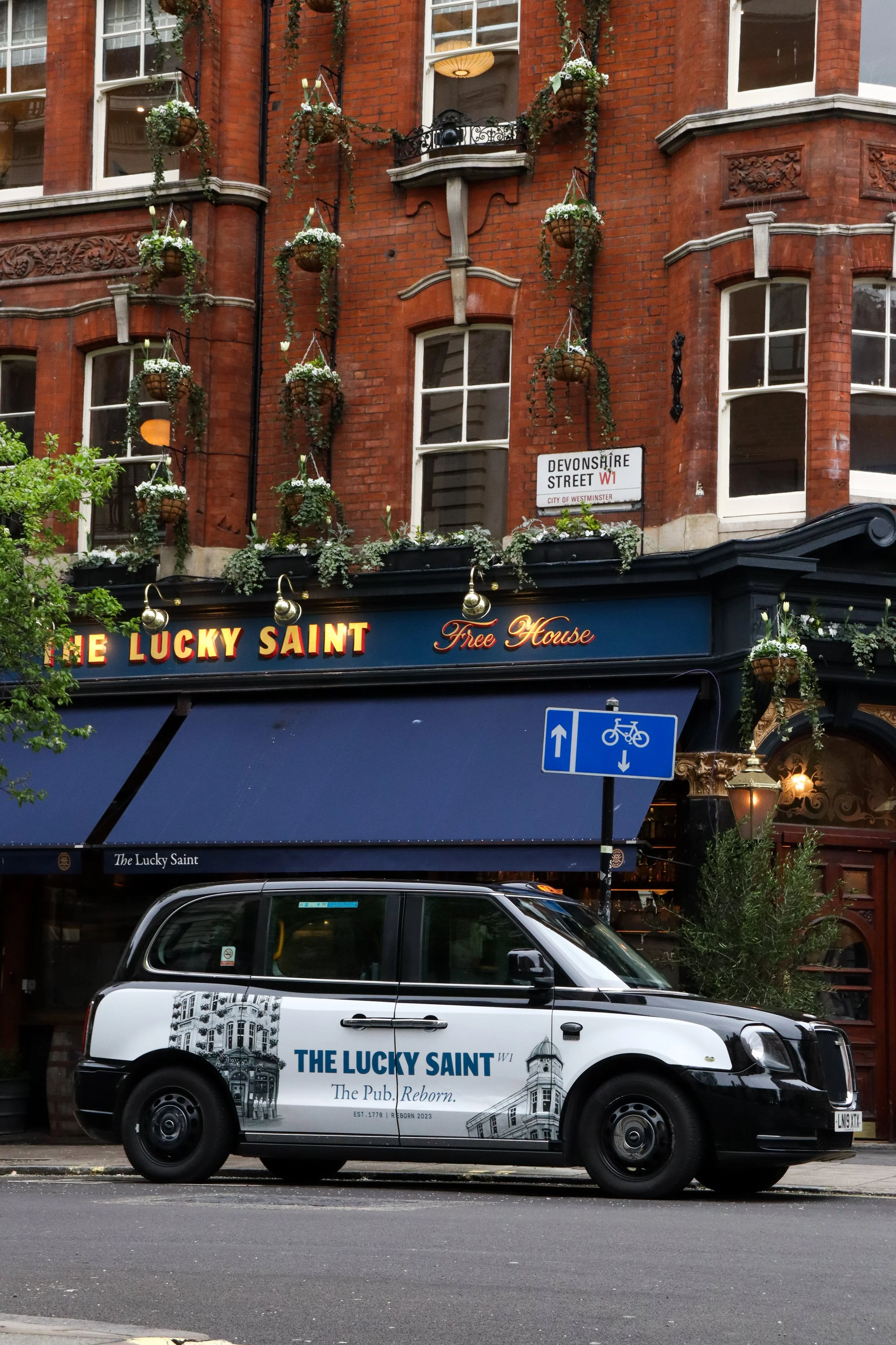 Taxi Full Livery or Taxi Wraps