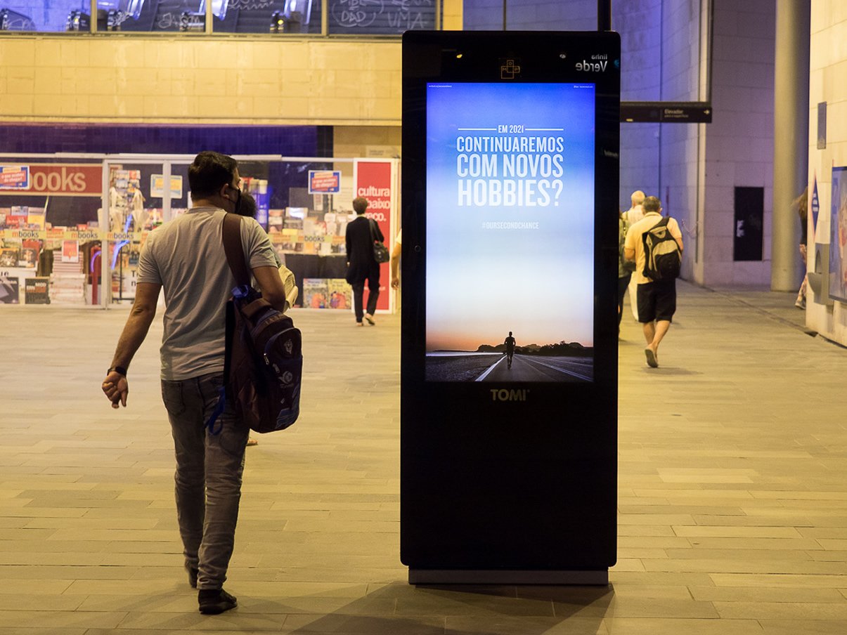 Airport Advertising in Amsterdam