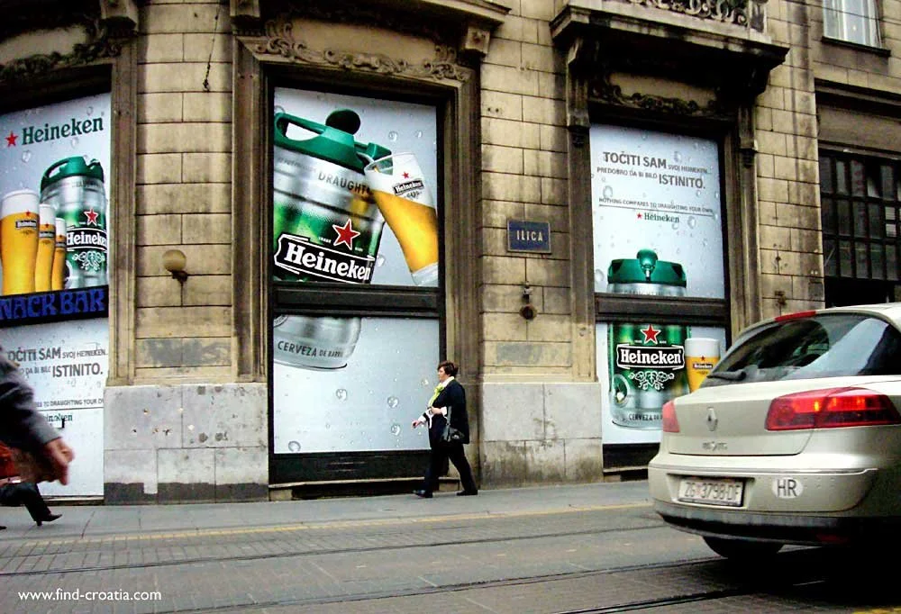  Billboard Advertising