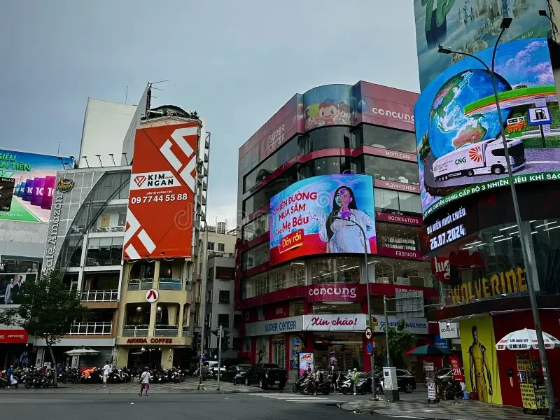 Digital Billboard Vietnamese Advertising