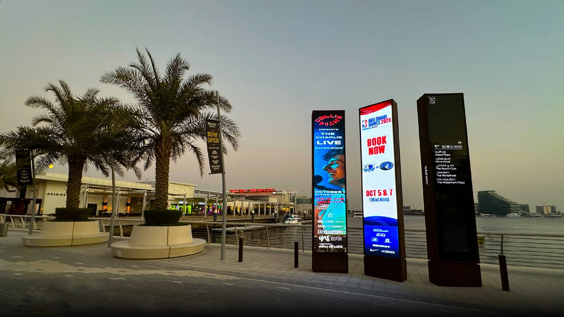 Yas-DOOH-Media-Blends-16-copy.jpg