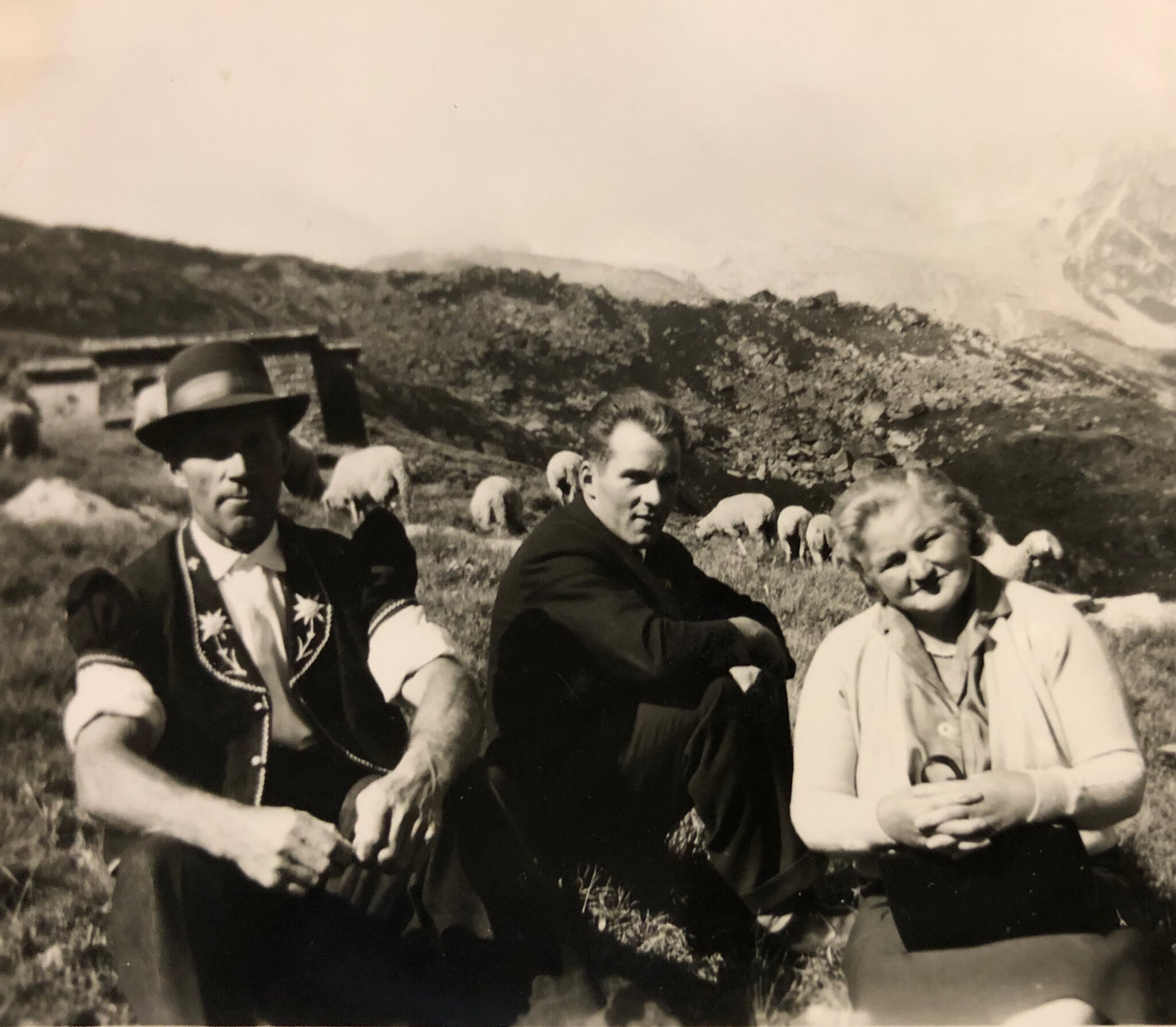 Robert mit Frau Josefine und Sohn Louis