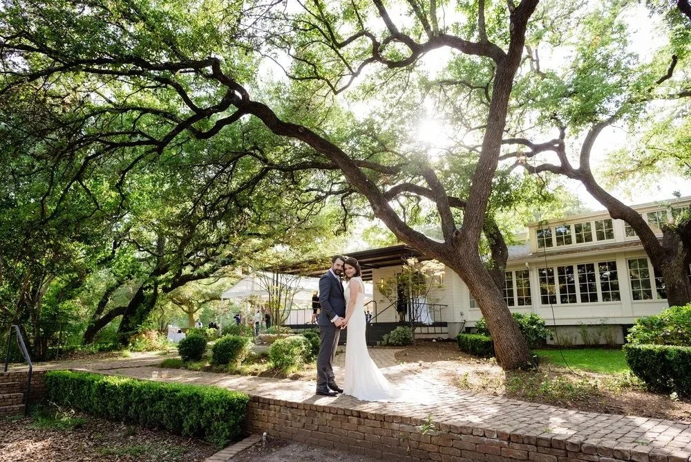 Outdoor wedding portraits