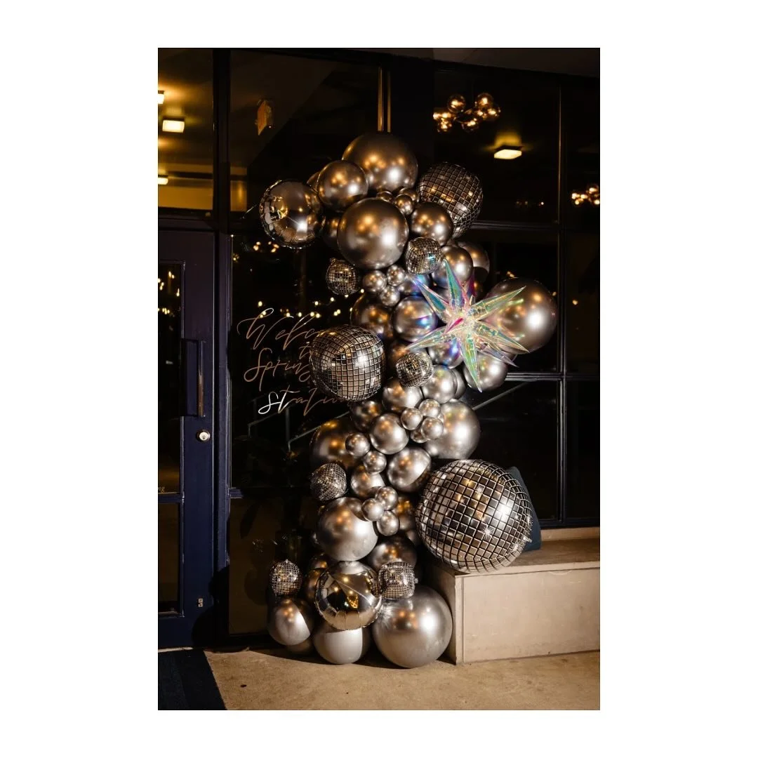 The holiday season is sneaking up fast&mdash;and it all starts with Halloween! From spooky soir&eacute;es to glittering winter galas, now is the time to reach out and book your event photographer. This is the time when we&rsquo;ve finally looked up a