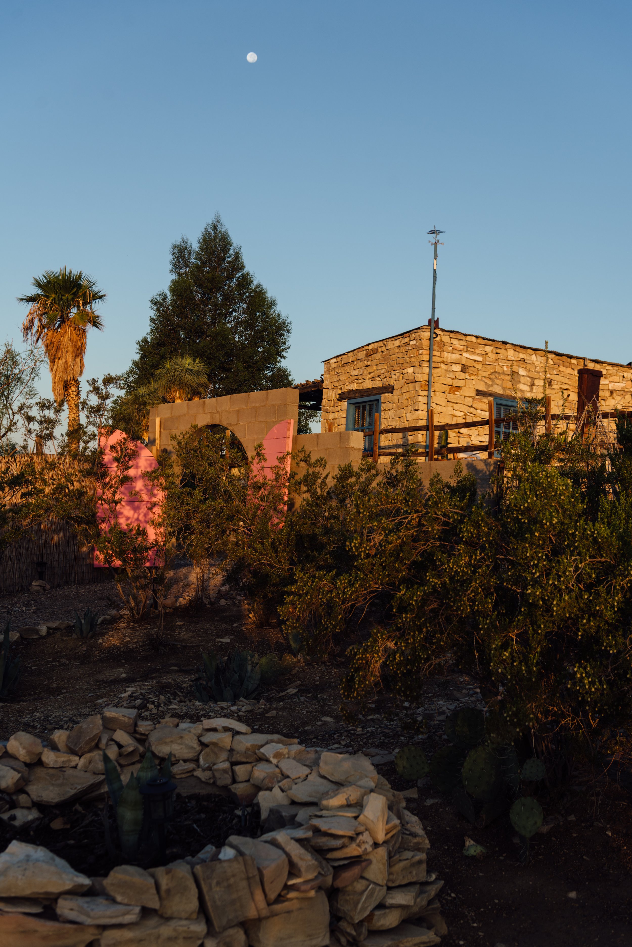  Sunset views in Terlingua 