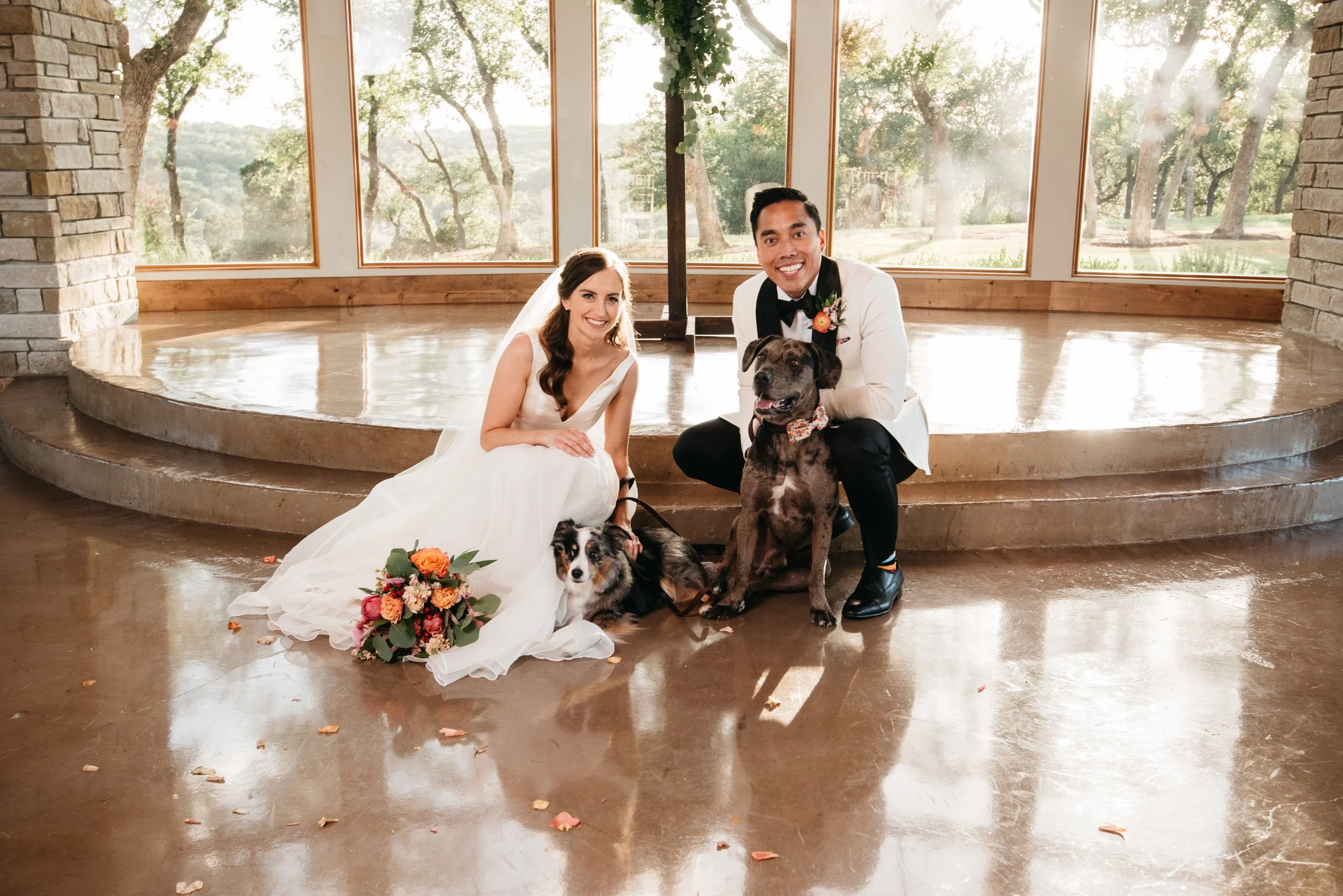 Dog friendly Austin wedding photographer captures the perfect moment