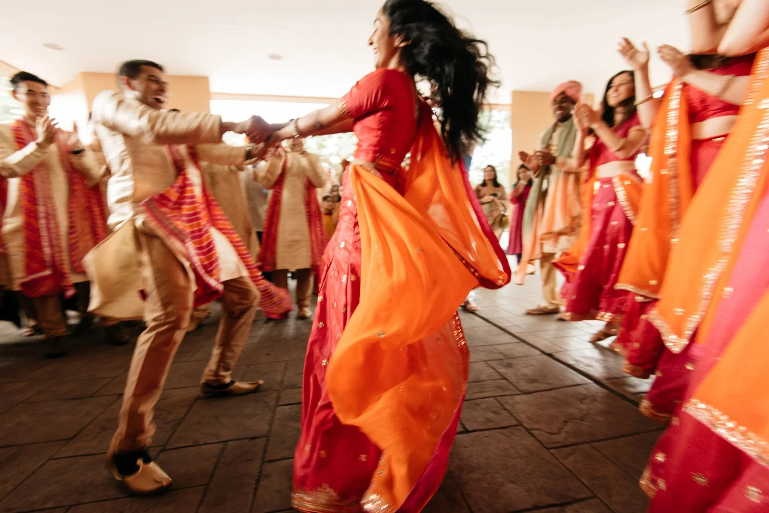 Colorful Indian wedding captured by Austin photographer Lisa Hause