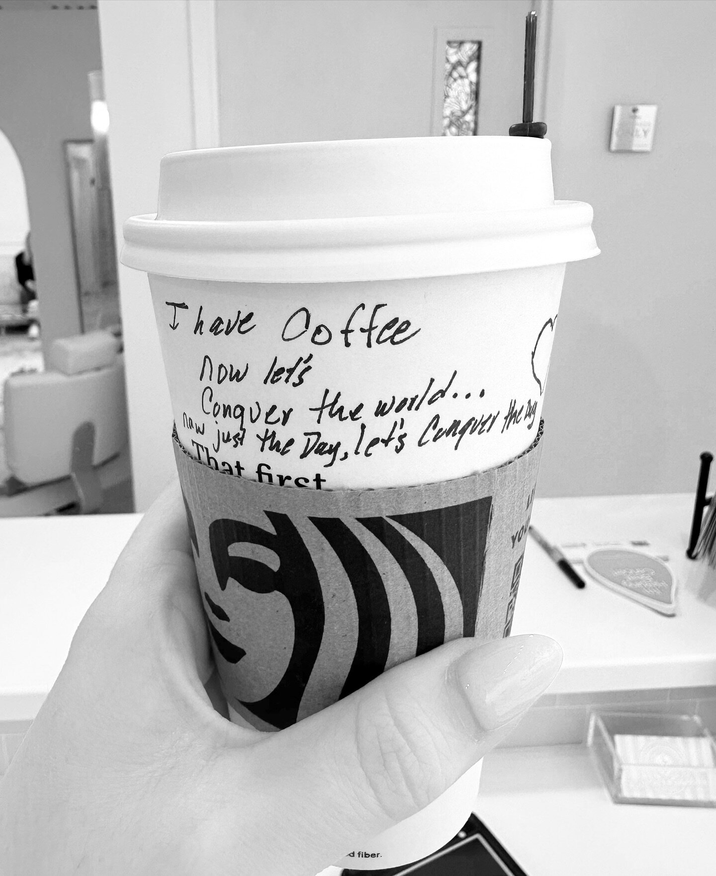 Cheers to clients who bring us coffee with empowering little notes! 🥂☕️😚 &ldquo;Let&rsquo;s conquer the day!&rdquo;