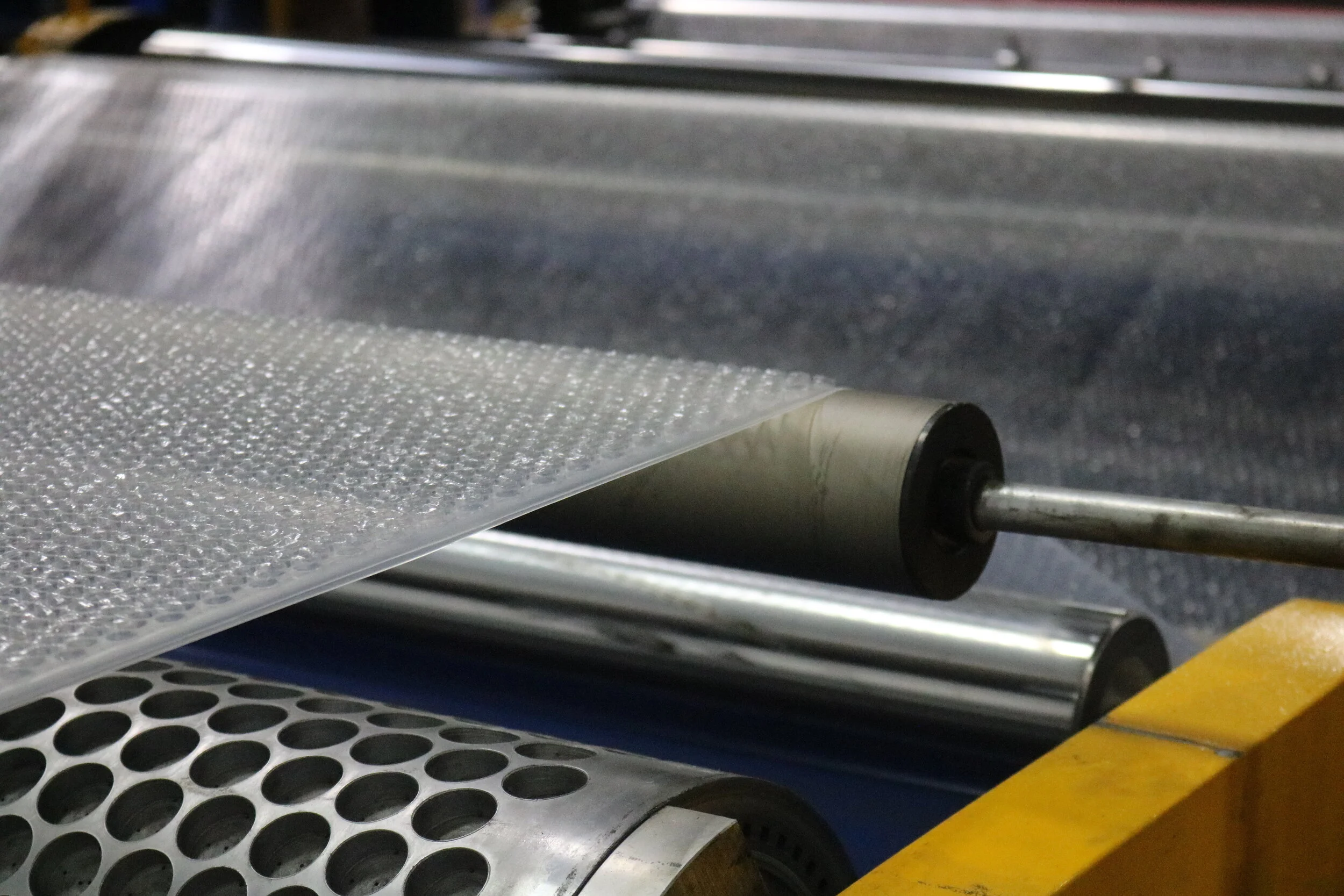 How It's Made Bubble Wrap — Katzke Packaging Co.