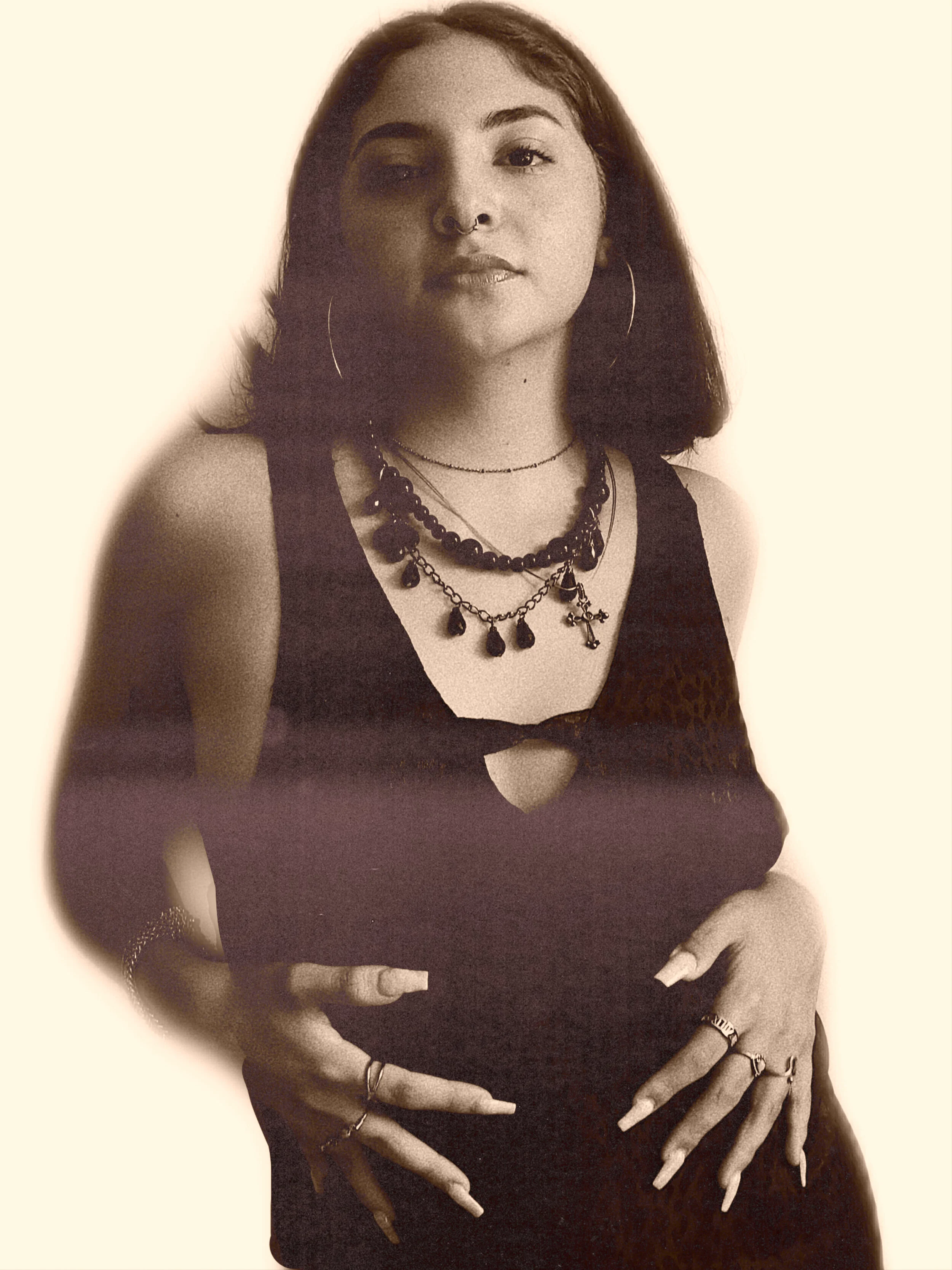 Model: Neida Aguilar