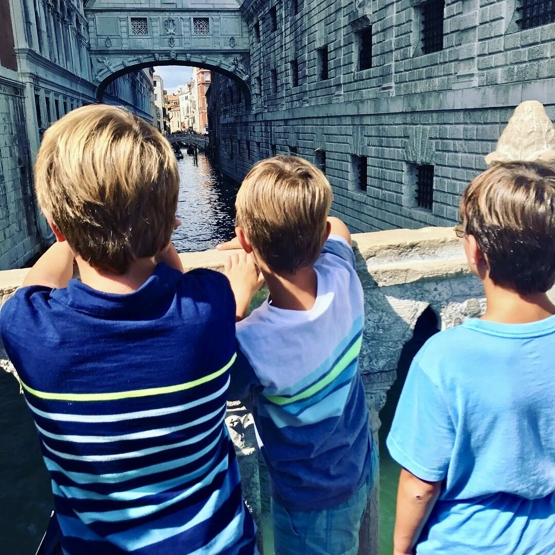 4 Way to Experience Joy in Venice with Kids