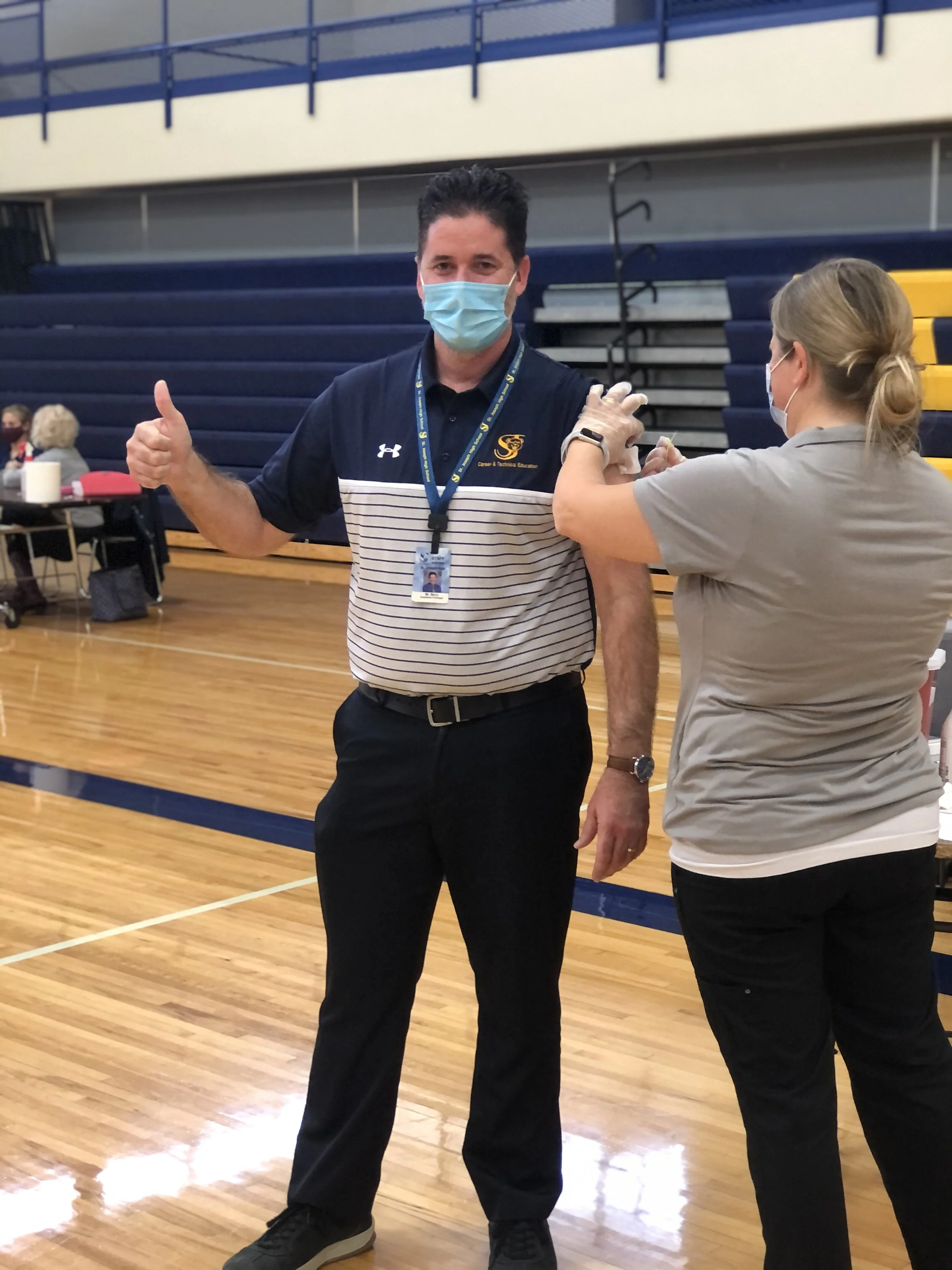 Allied Health CTE classes host flu shot clinic