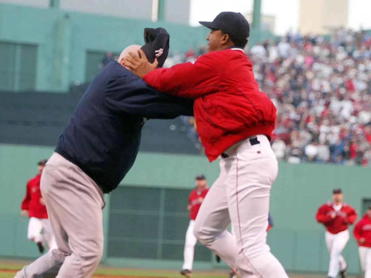 Top 10 MLB BRUTAL & Memorable FIGHTS & BRAWLS... — Humm Baby Baseball