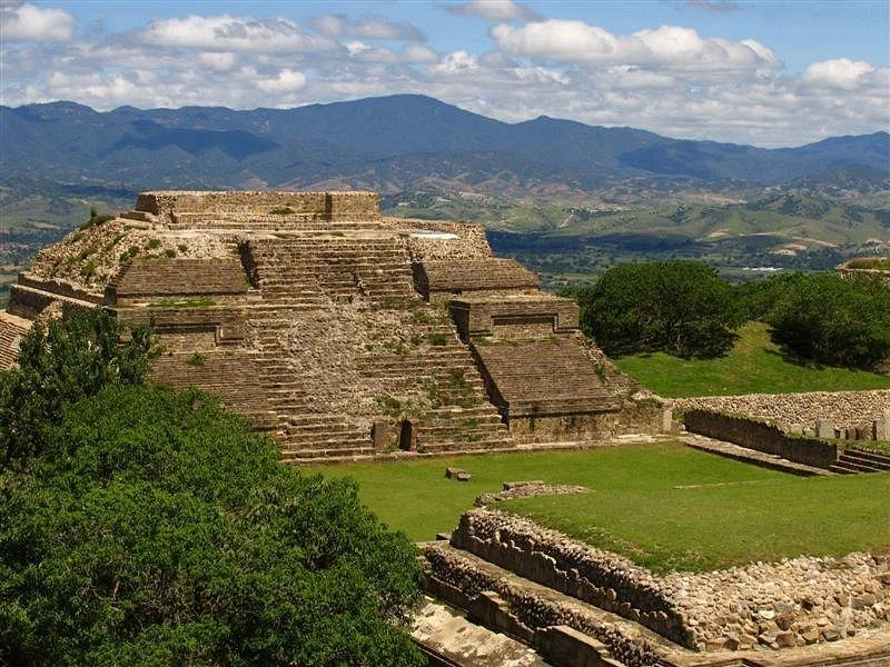 vista-monte-alban.jpg