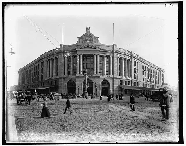 Exterior 1900.jpg
