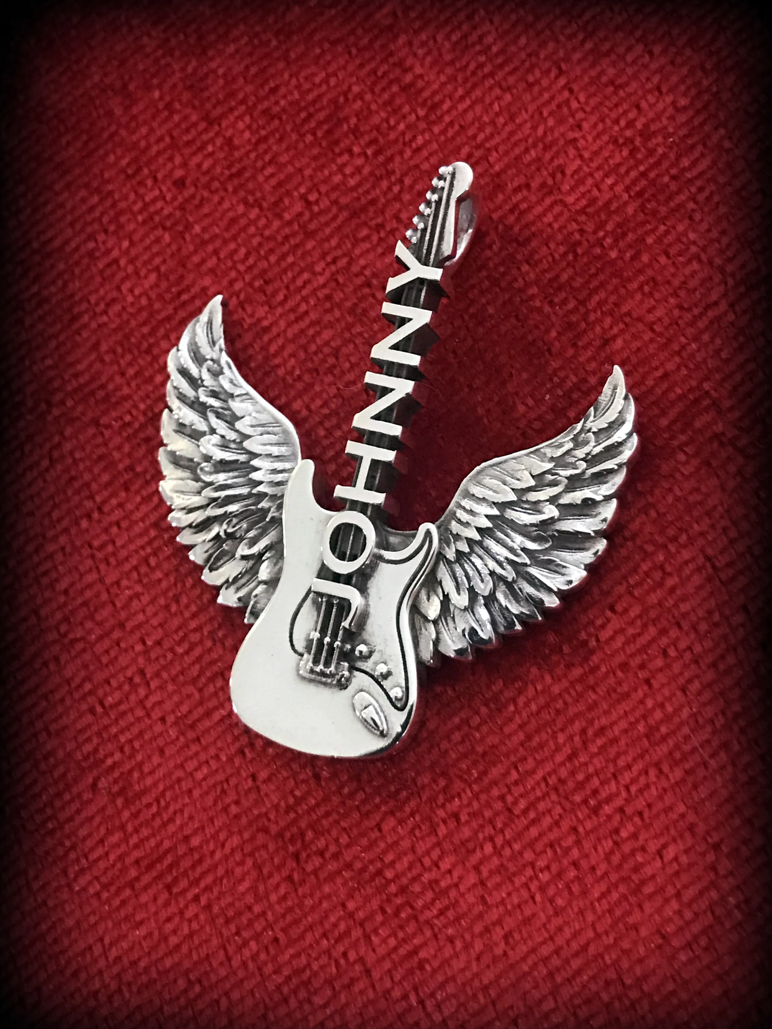 Pendentif Guitare Basse Or Jaune 375 ou 750- Vandona