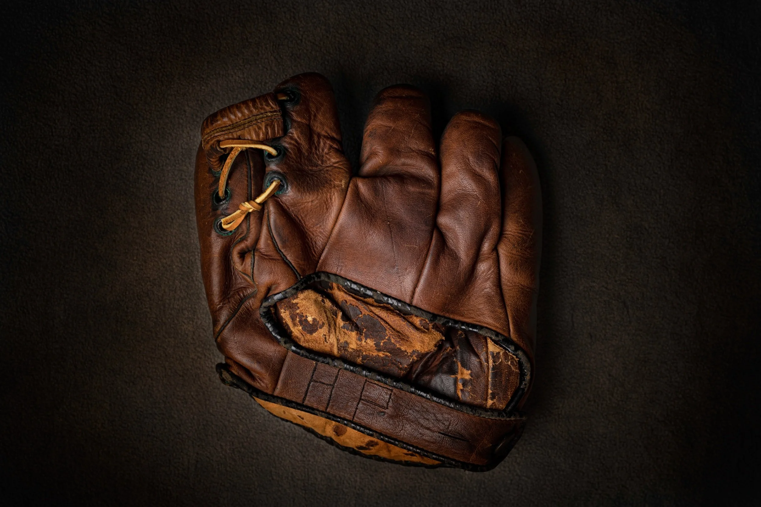 Homer’s Glove - 1930s