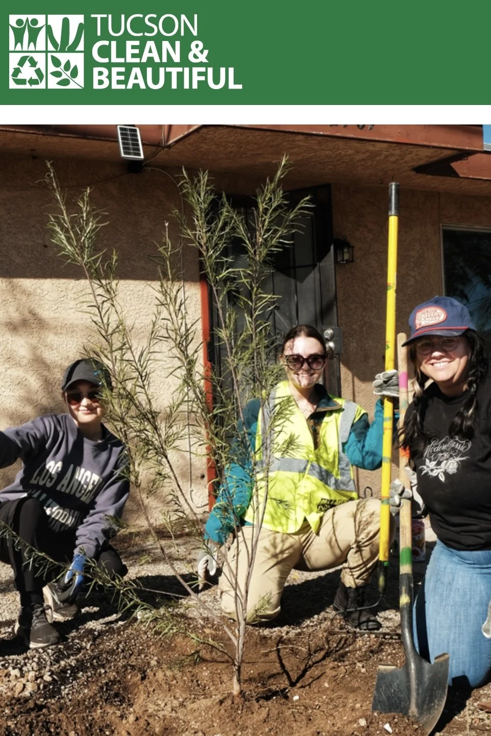 Barrio El Rio + Silvercroft Neighborhood Tree Planting