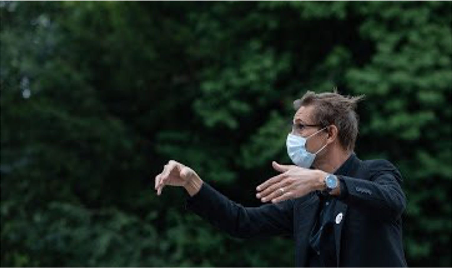  Covid conducting. Recording with CLS at Opera Holland Park. Credit Ali Wright 