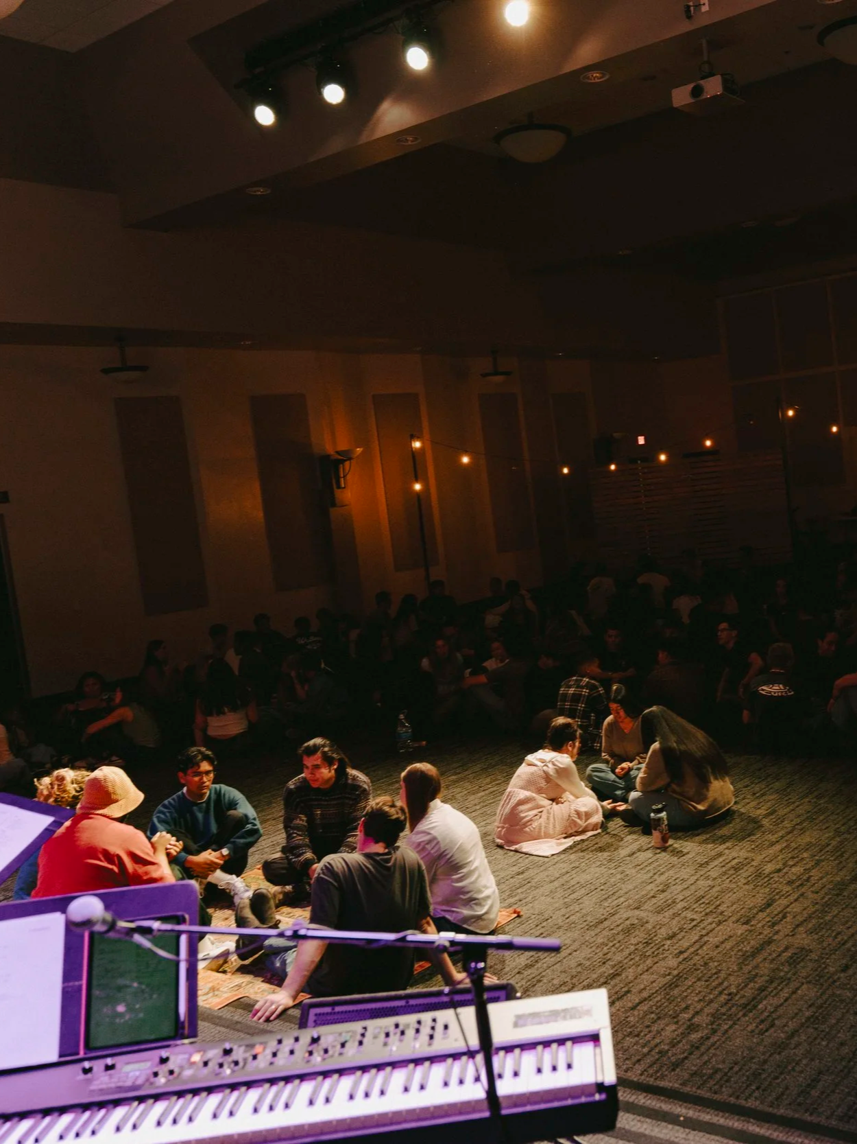 AC_251002_GROVEYA_WORSHIPNIGHT_612.png