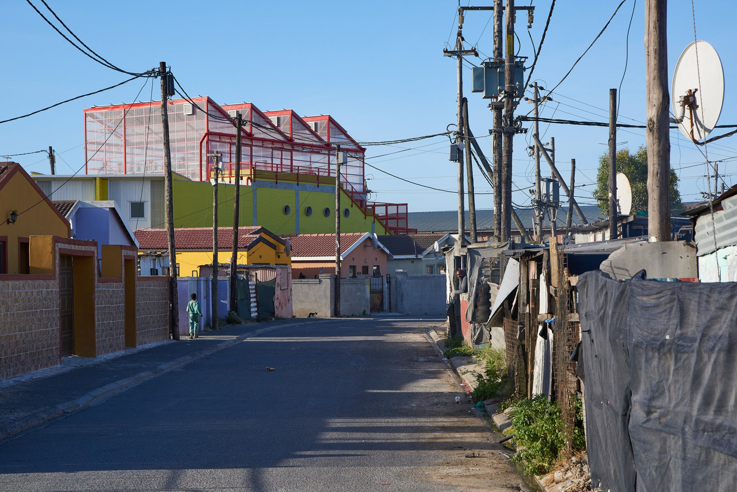 empower-soweto-caracas-community-centre-south-africa_dezeen_2364_col_0.jpg