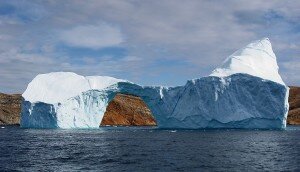 Iceberg_with_hole_near_Sandersons_Hope_2007-07-28_2-300x172.jpg