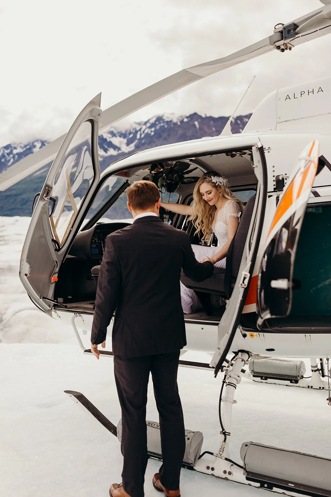 Alaska Helicopter Wedding