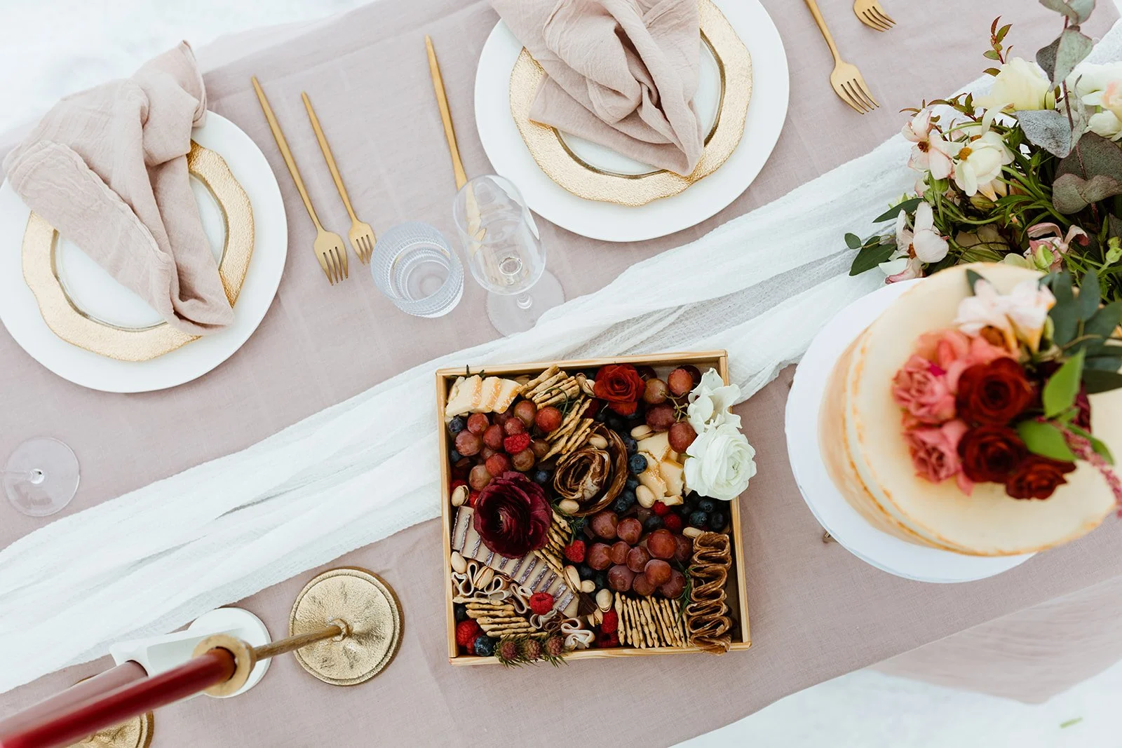 elopement packing checklist